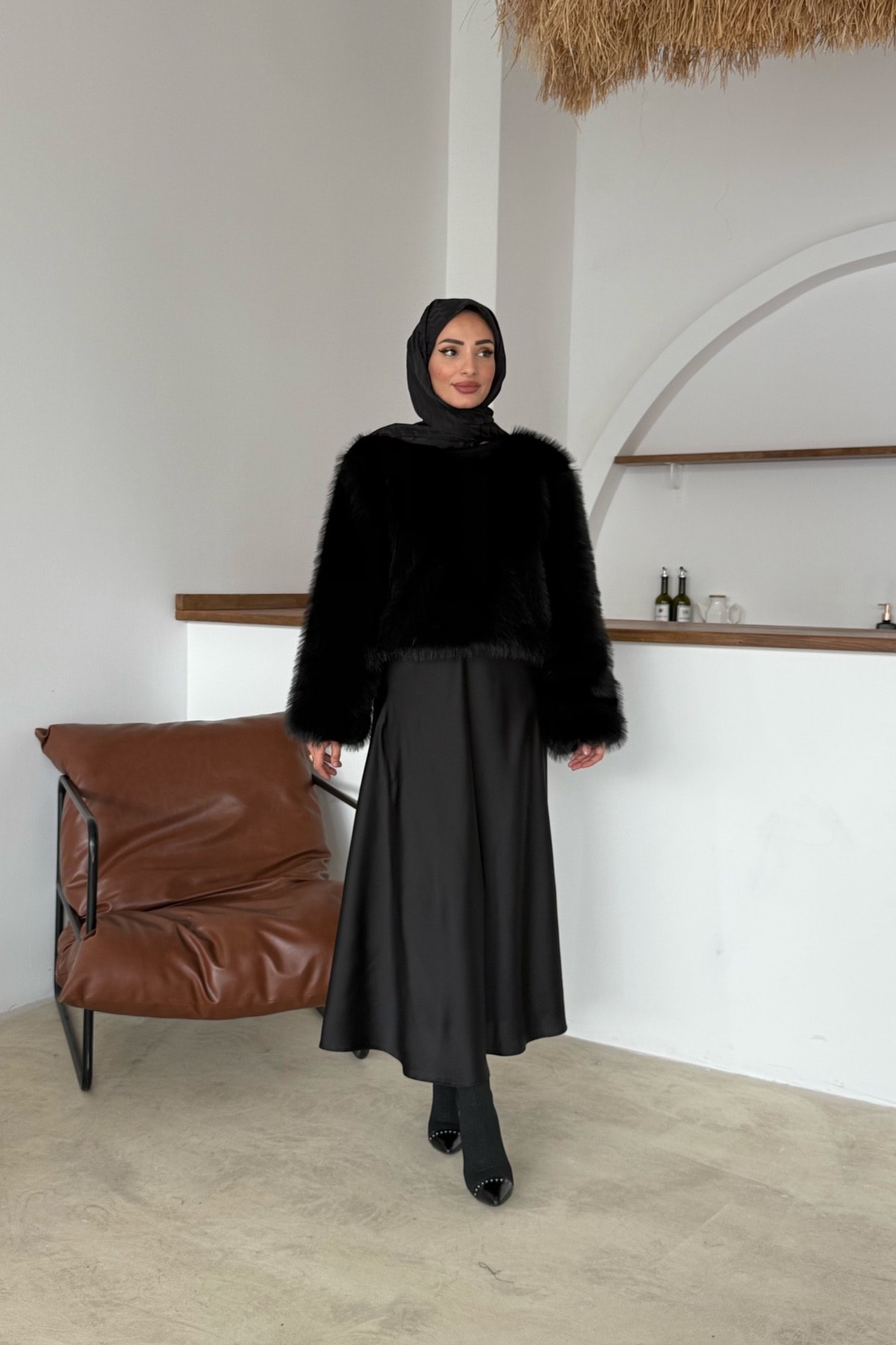 Pamela Kürk Tunlk | Siyah