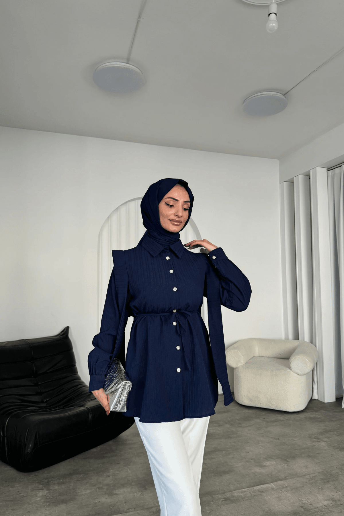 Nora Tunik