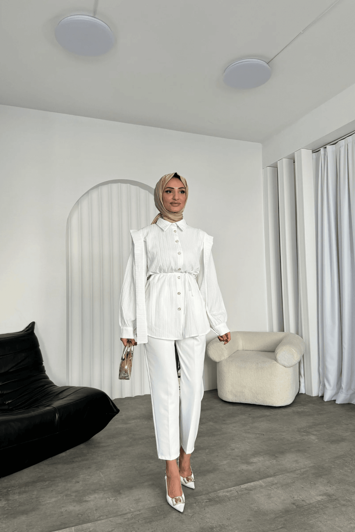 Nora Tunik