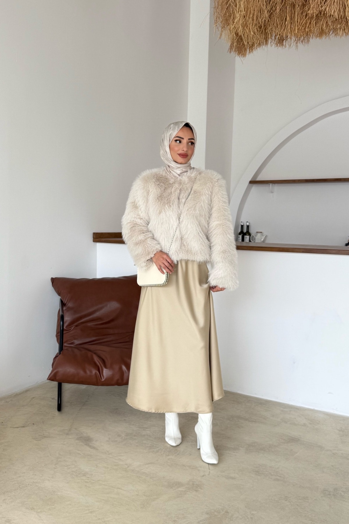 Ahsa Kürk | Bej
