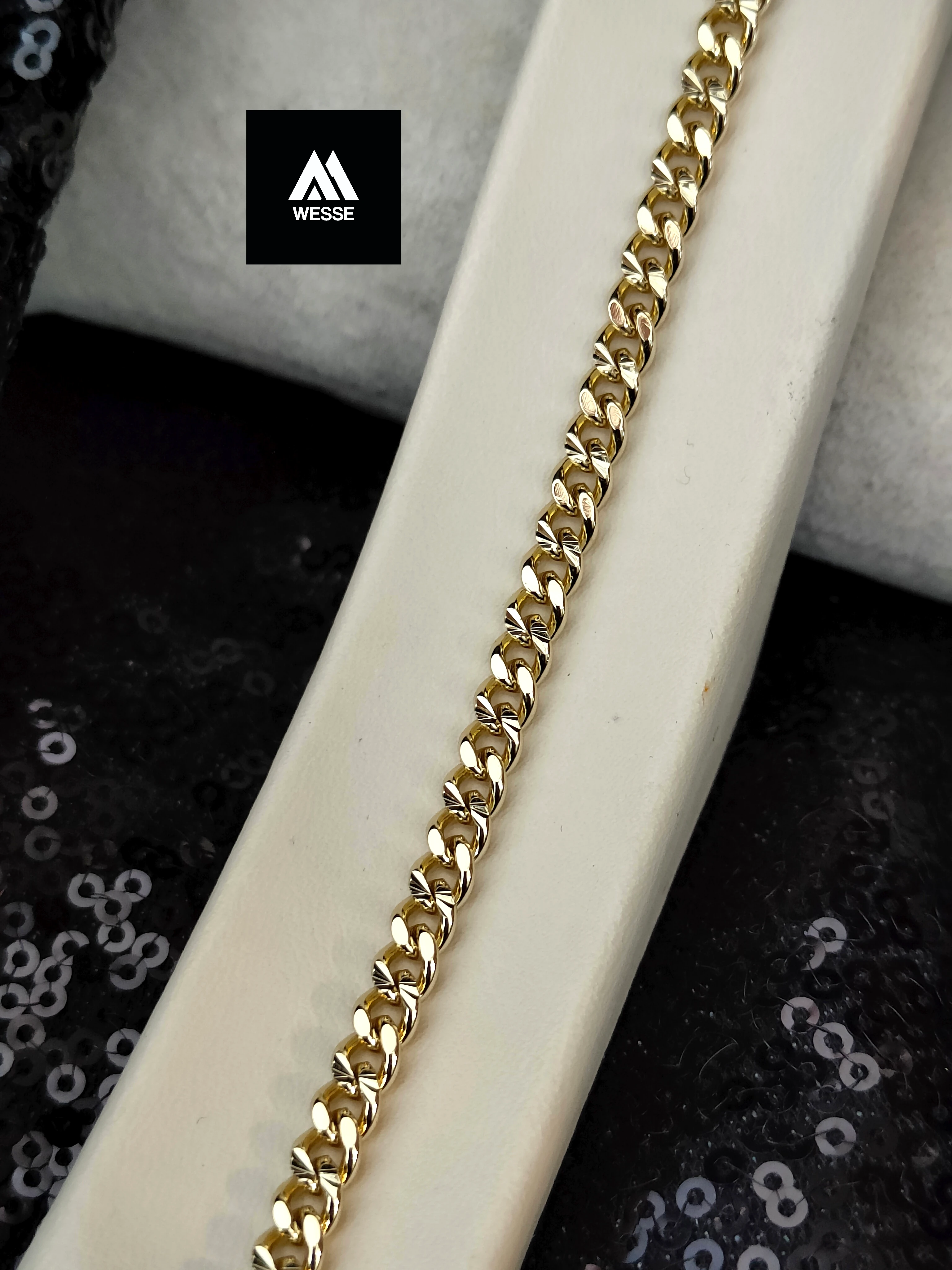 Xuping Vip Seri 14K Altın Renk Bileklik - 9