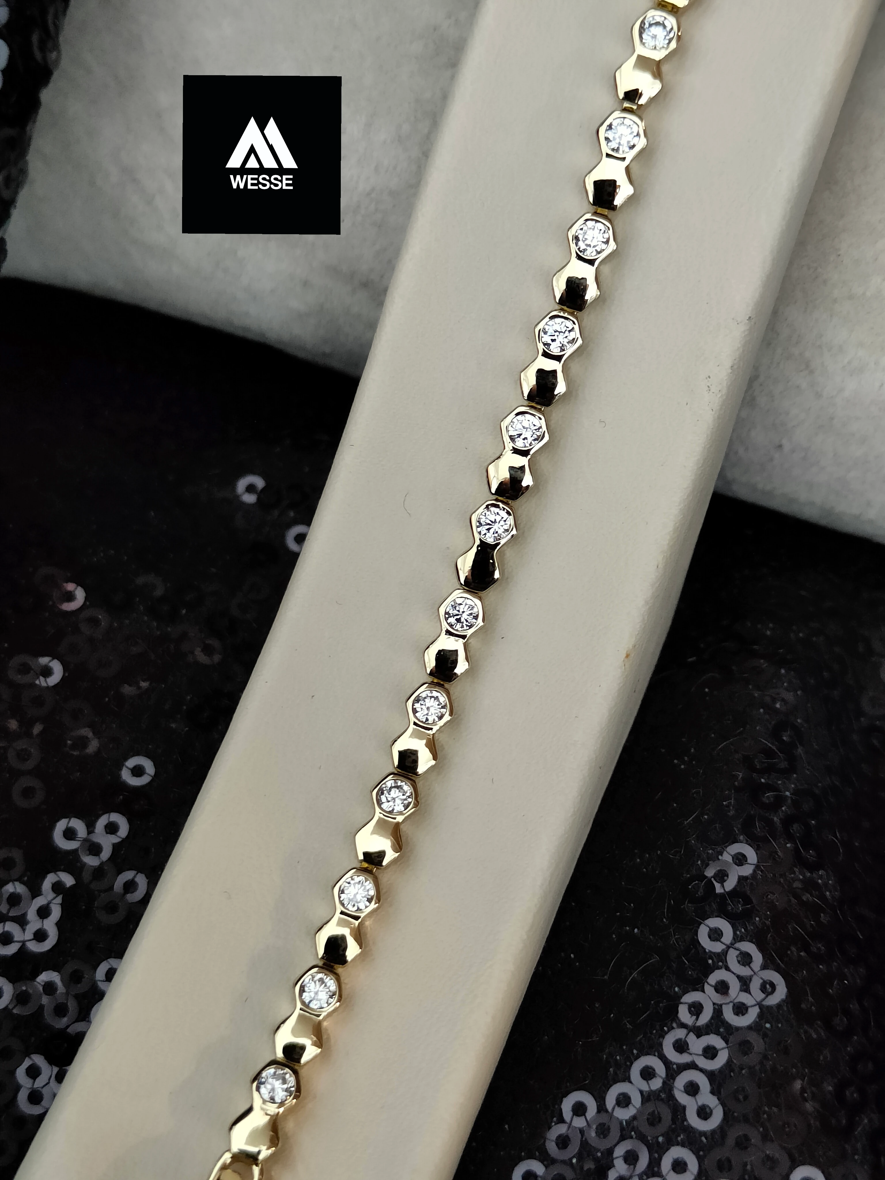 Xuping Vip Seri 14K Altın Renk Bileklik