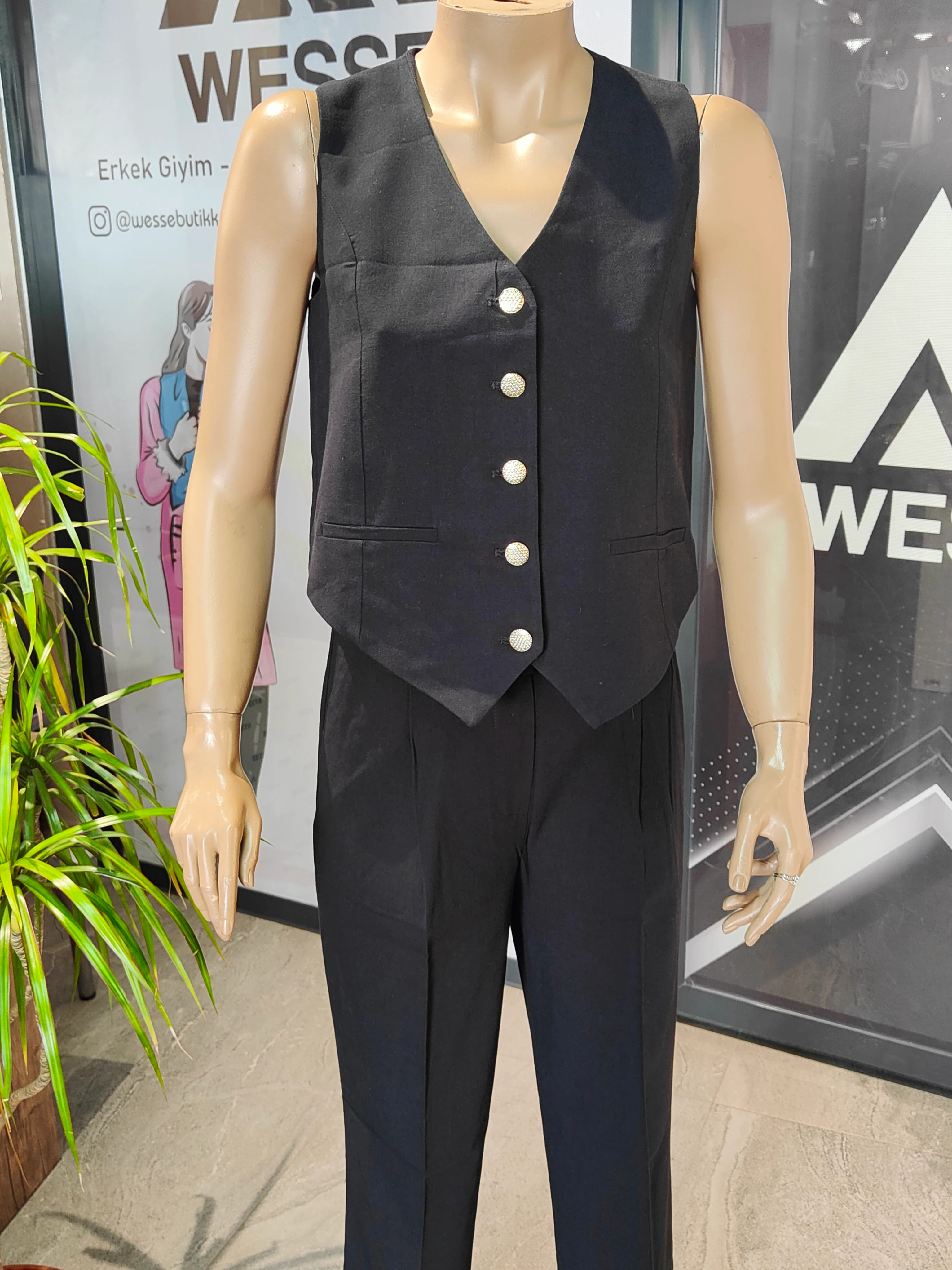 Gold Düğmeli Yelekli Keten İkili Premium Takım