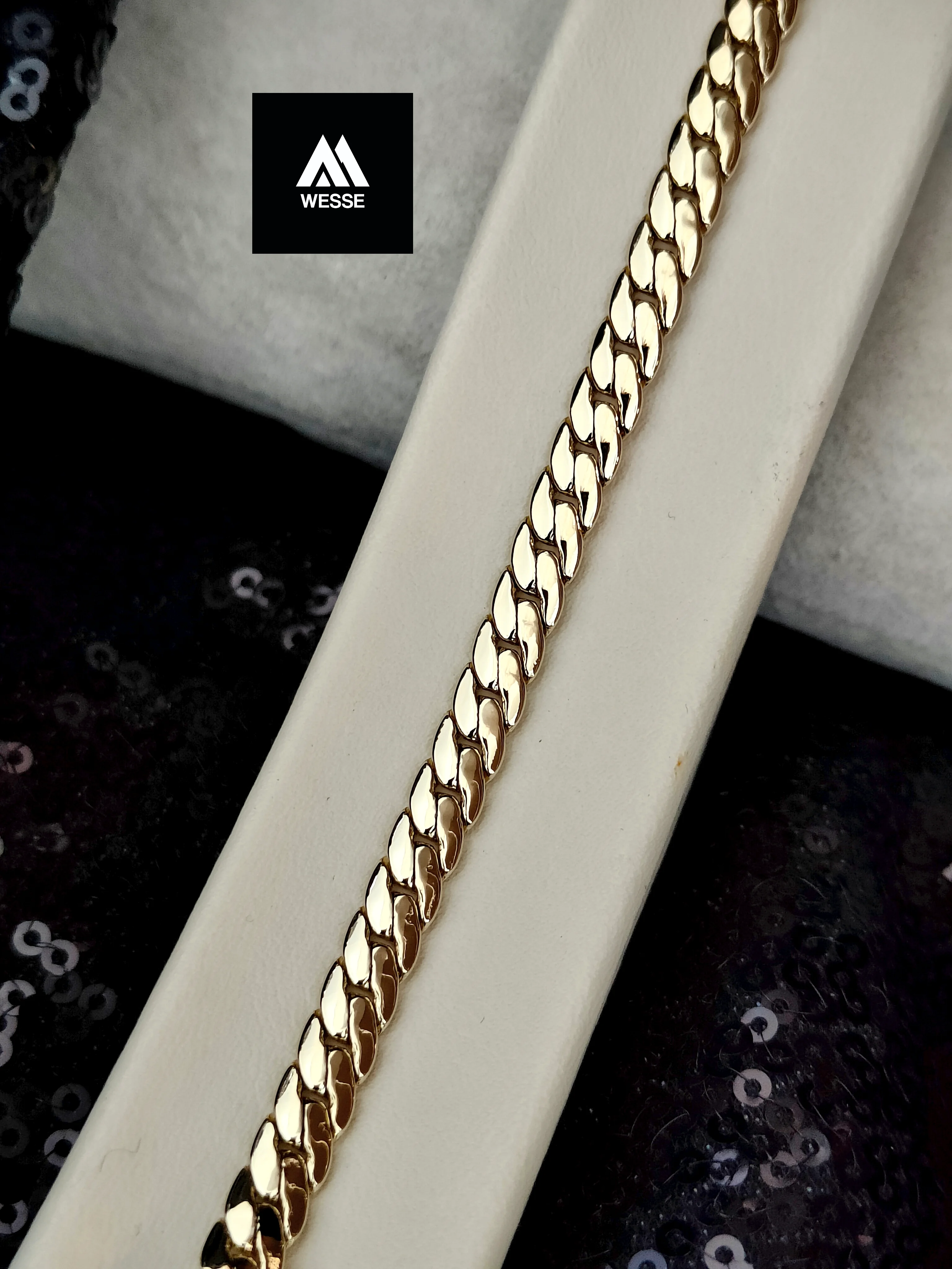 Xuping Vip Seri 14K Altın Renk Bileklik - 12