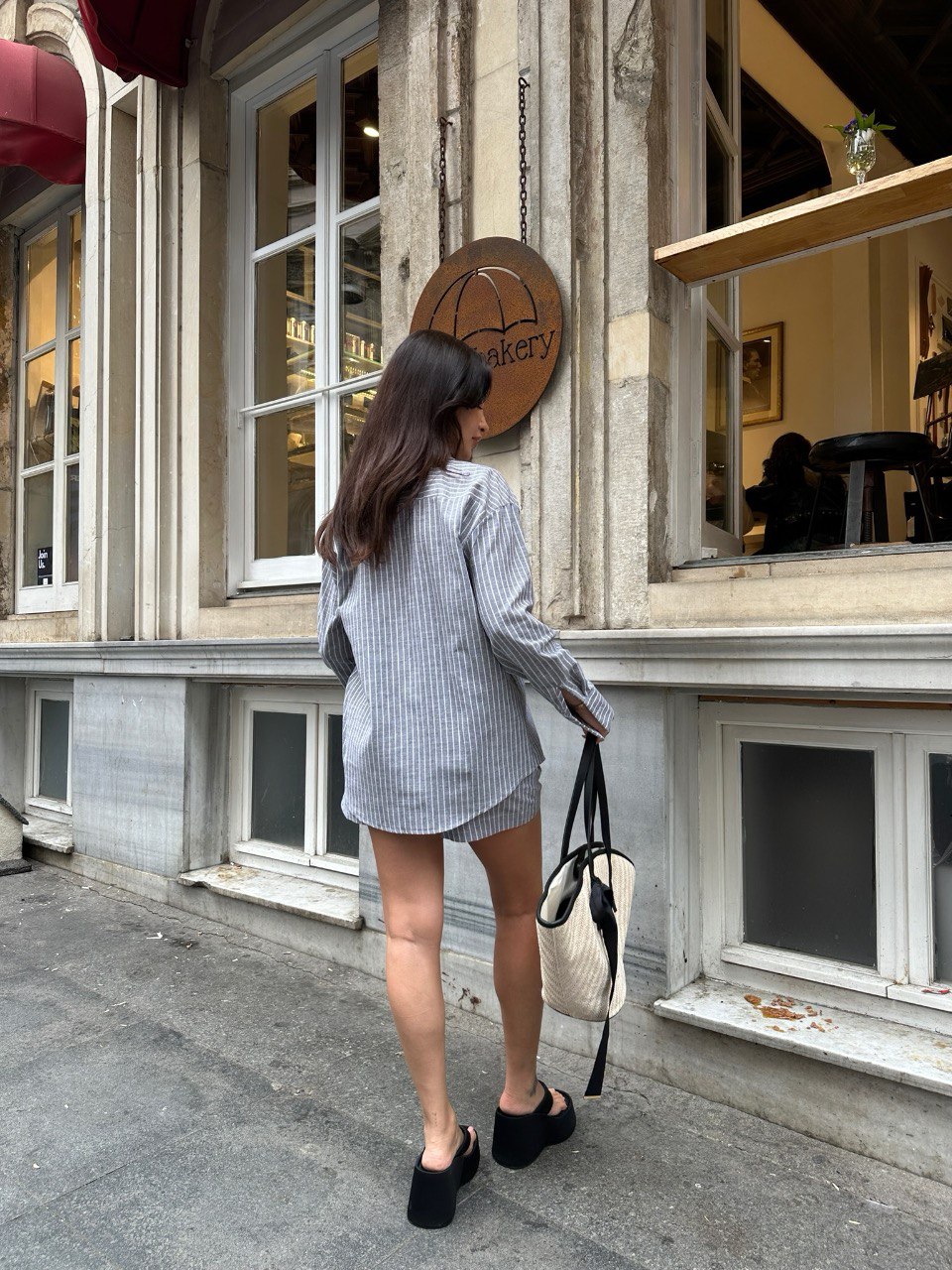 Çizgili Gömlekli Şortlu Takım