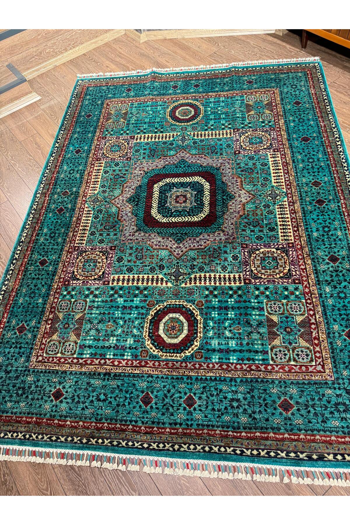 El dokuma Afgan Memlük Halısı 175 x 242