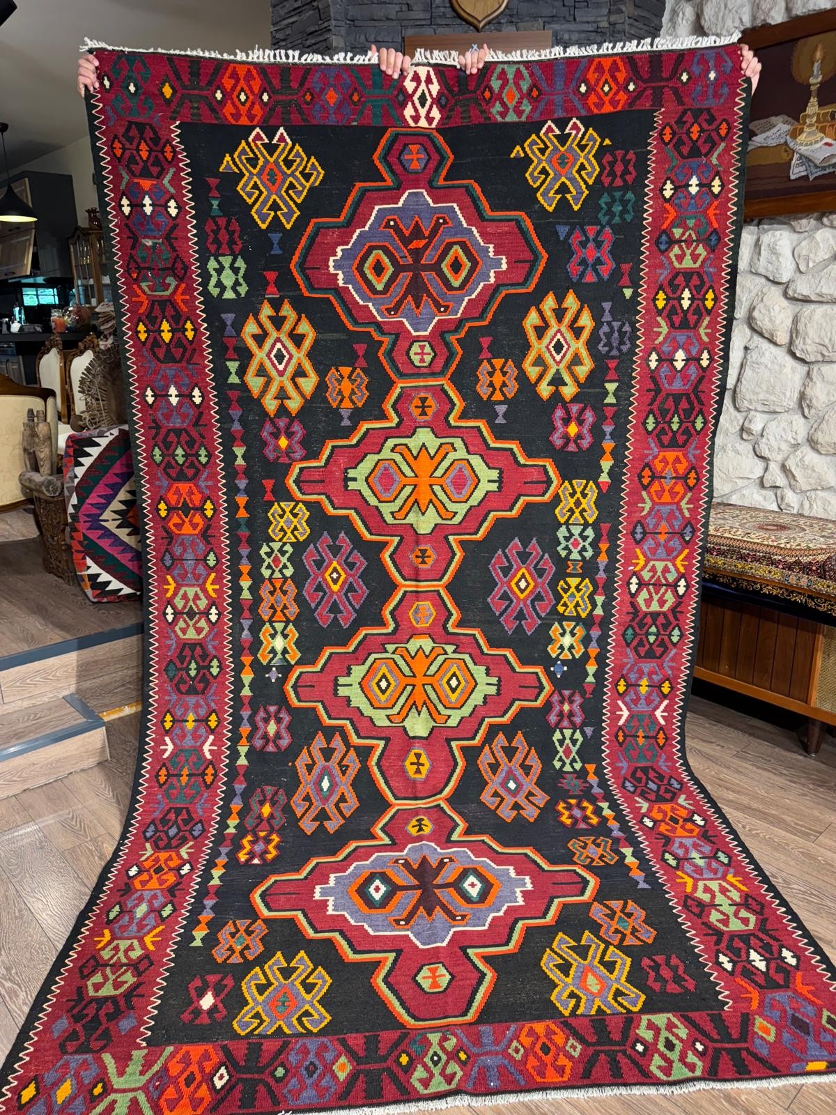 Azerbaycan Küba El Dokuma Kilim – 80+ Yaş