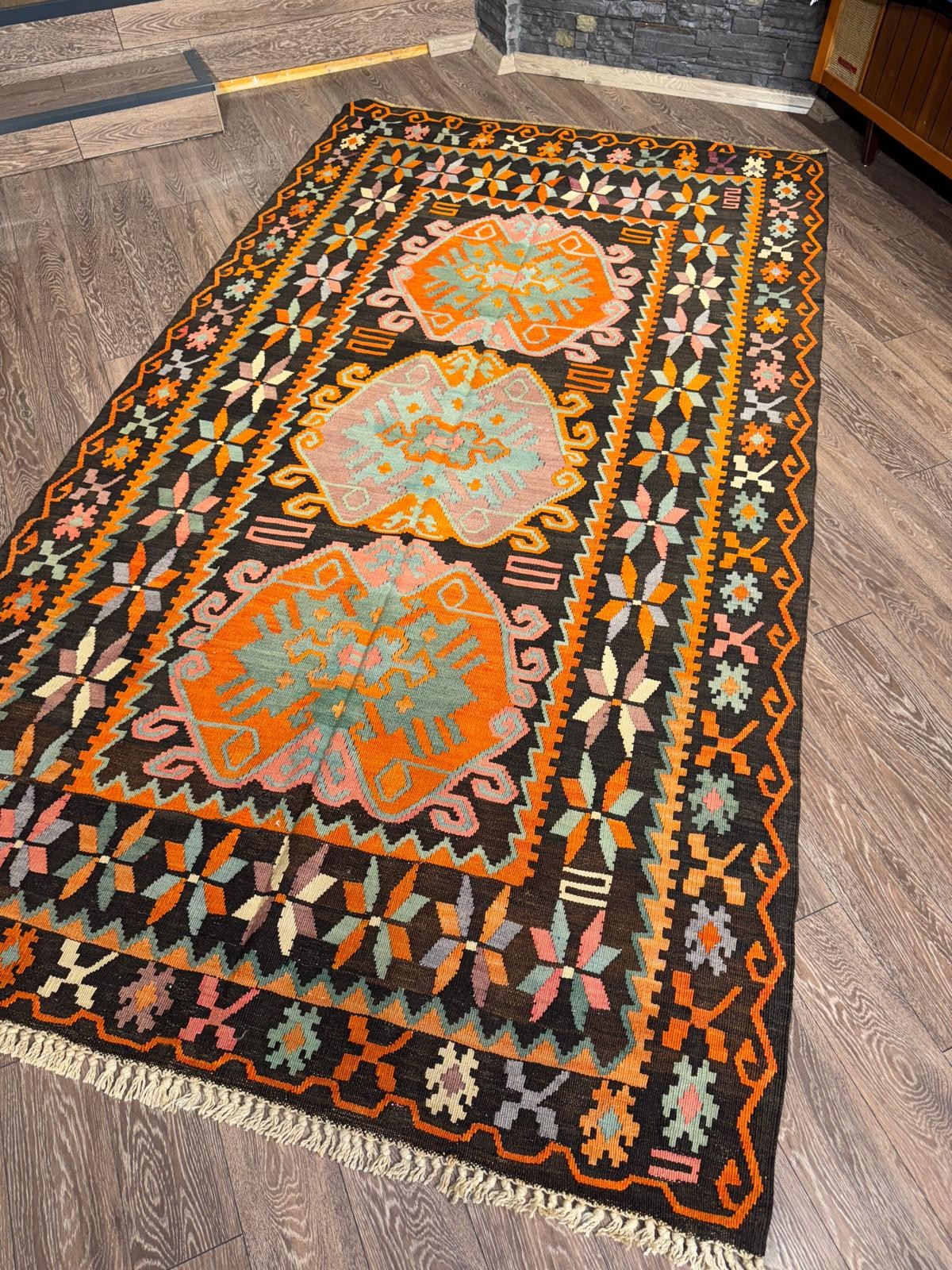 Artvin Şavşat El Dokuma Kilimi