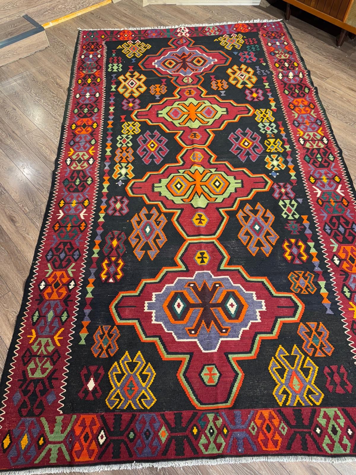 Azerbaycan Küba El Dokuma Kilim – 80+ Yaş