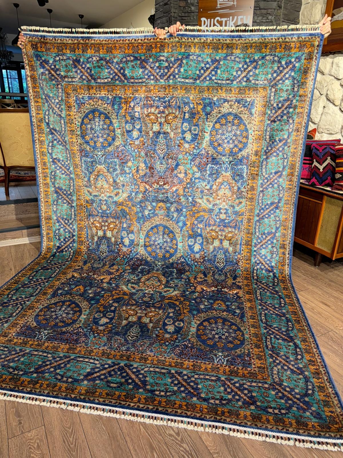 ŞEHRAZAT HALI (6.26 m2)