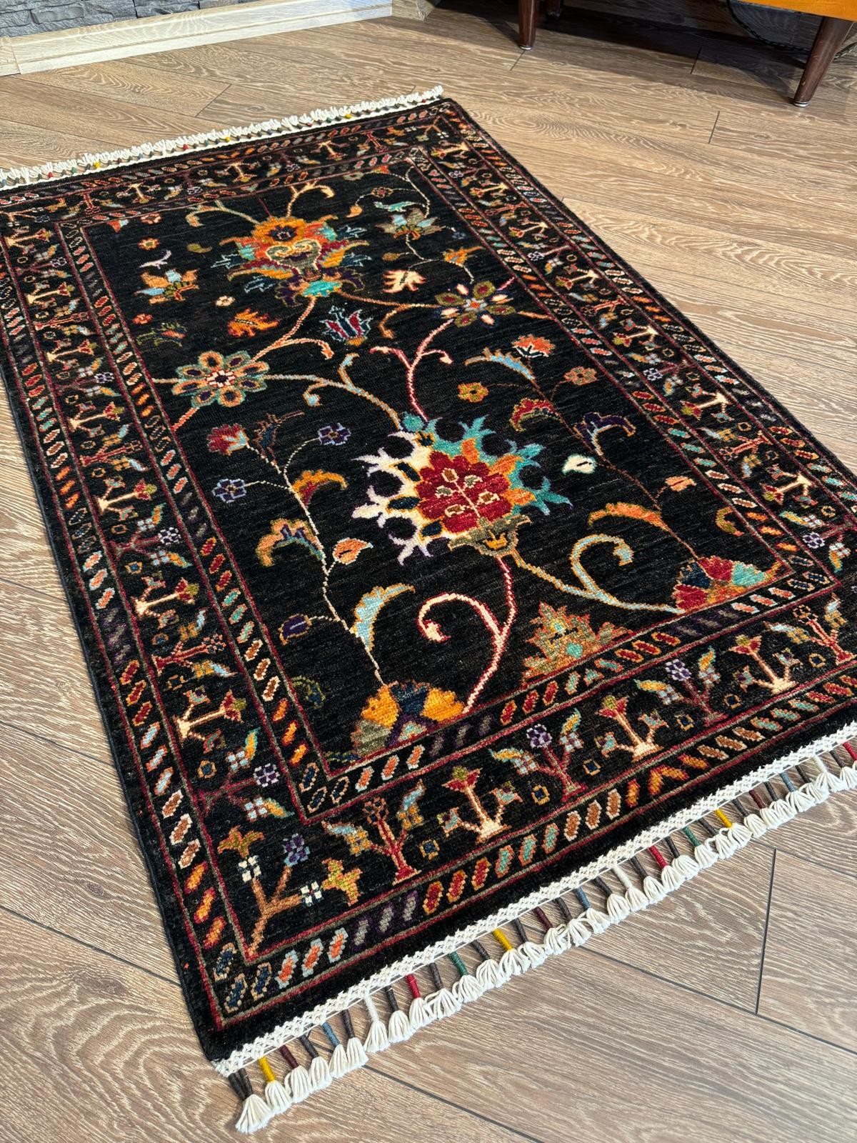 SUZANİ YOLLUK 162 x 97