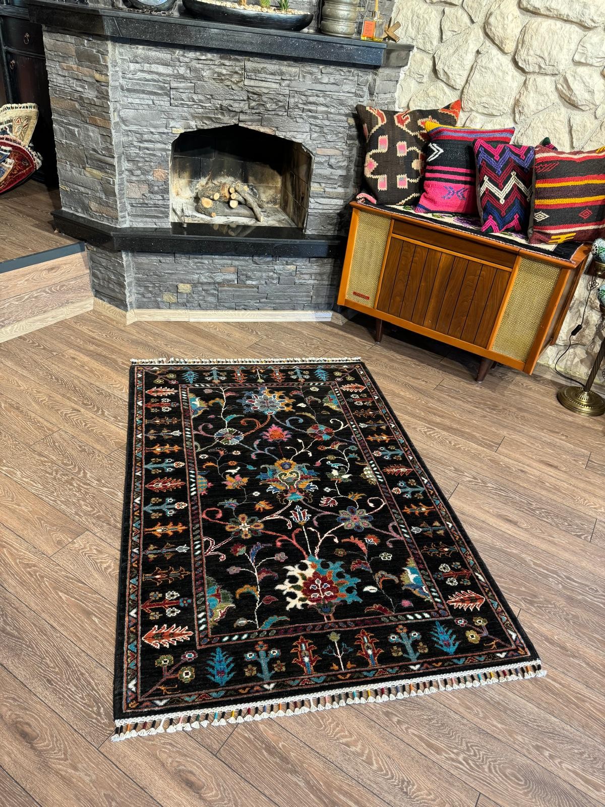 SUZANİ YOLLUK 157 x 105 