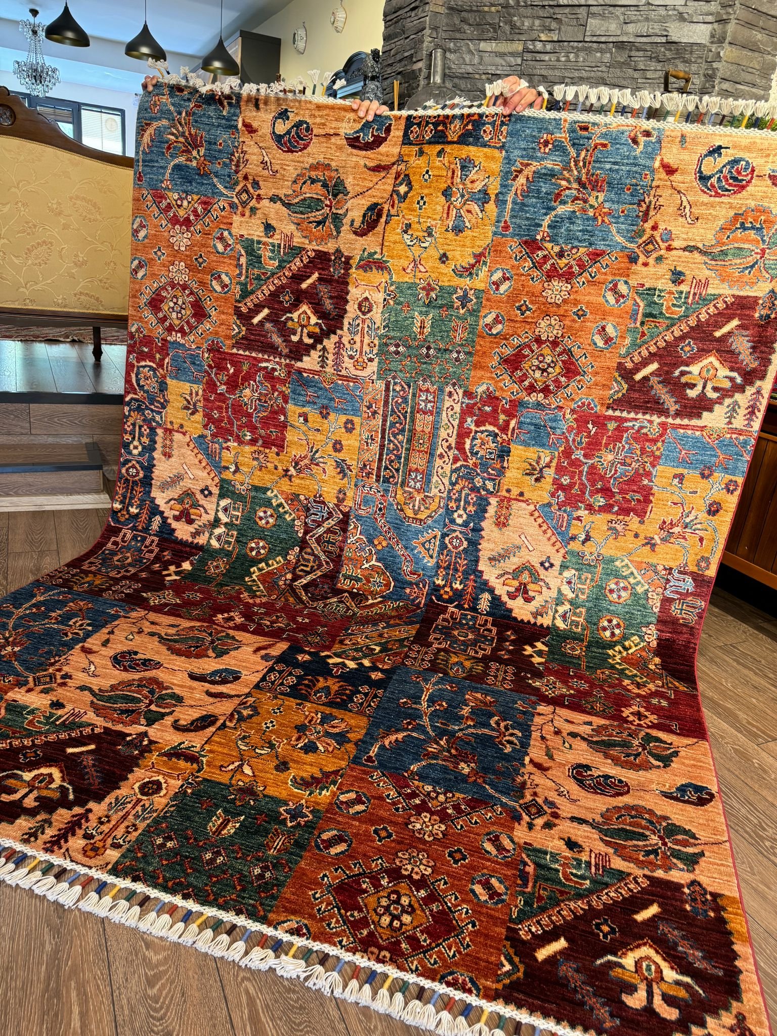 AFGAN PATCHWORK (3.91 M2)