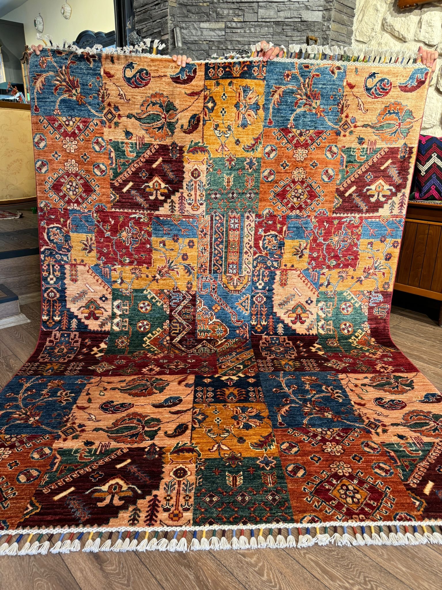 AFGAN PATCHWORK (3.91 M2)