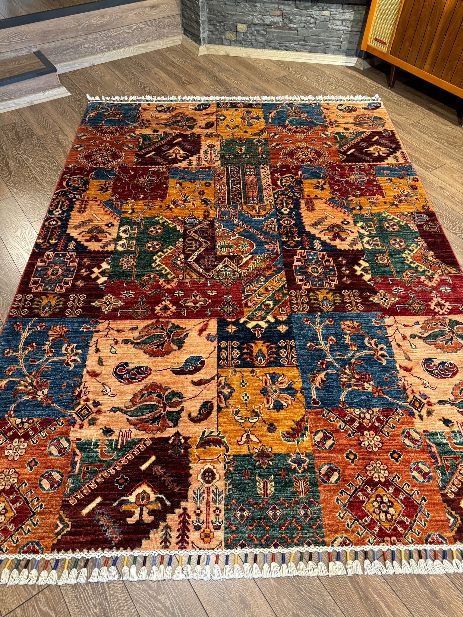 AFGAN PATCHWORK (3.91 M2)