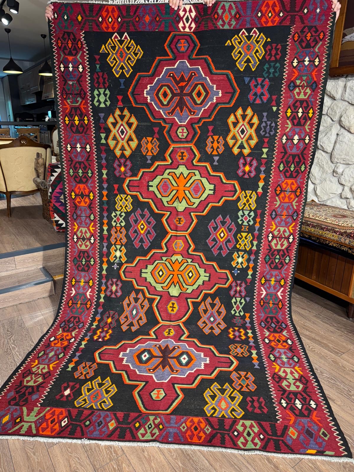 Azerbaycan Küba El Dokuma Kilim – 80+ Yaş