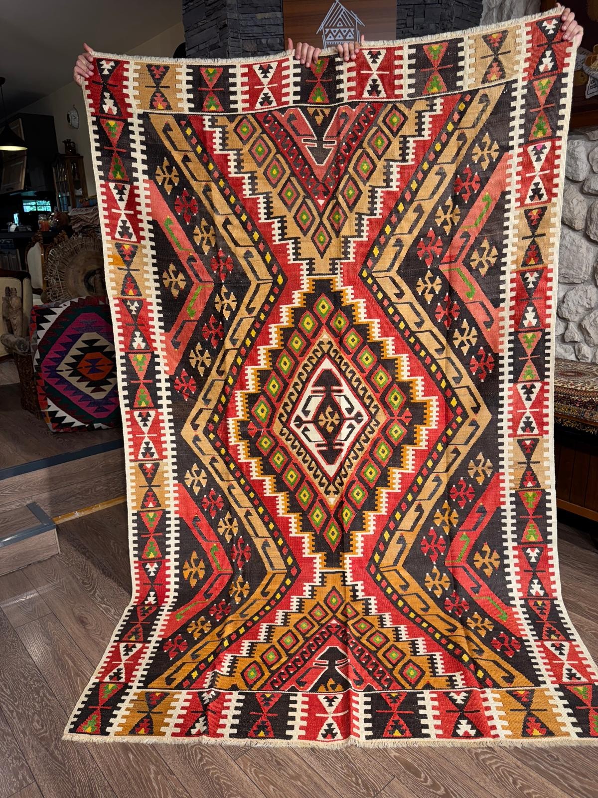 Kayseri Avşar El Dokuma Kilim – 80 Yaşında
