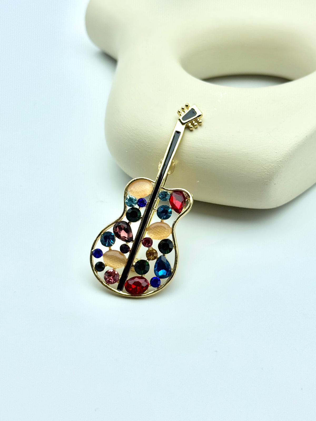 Gitar broş
