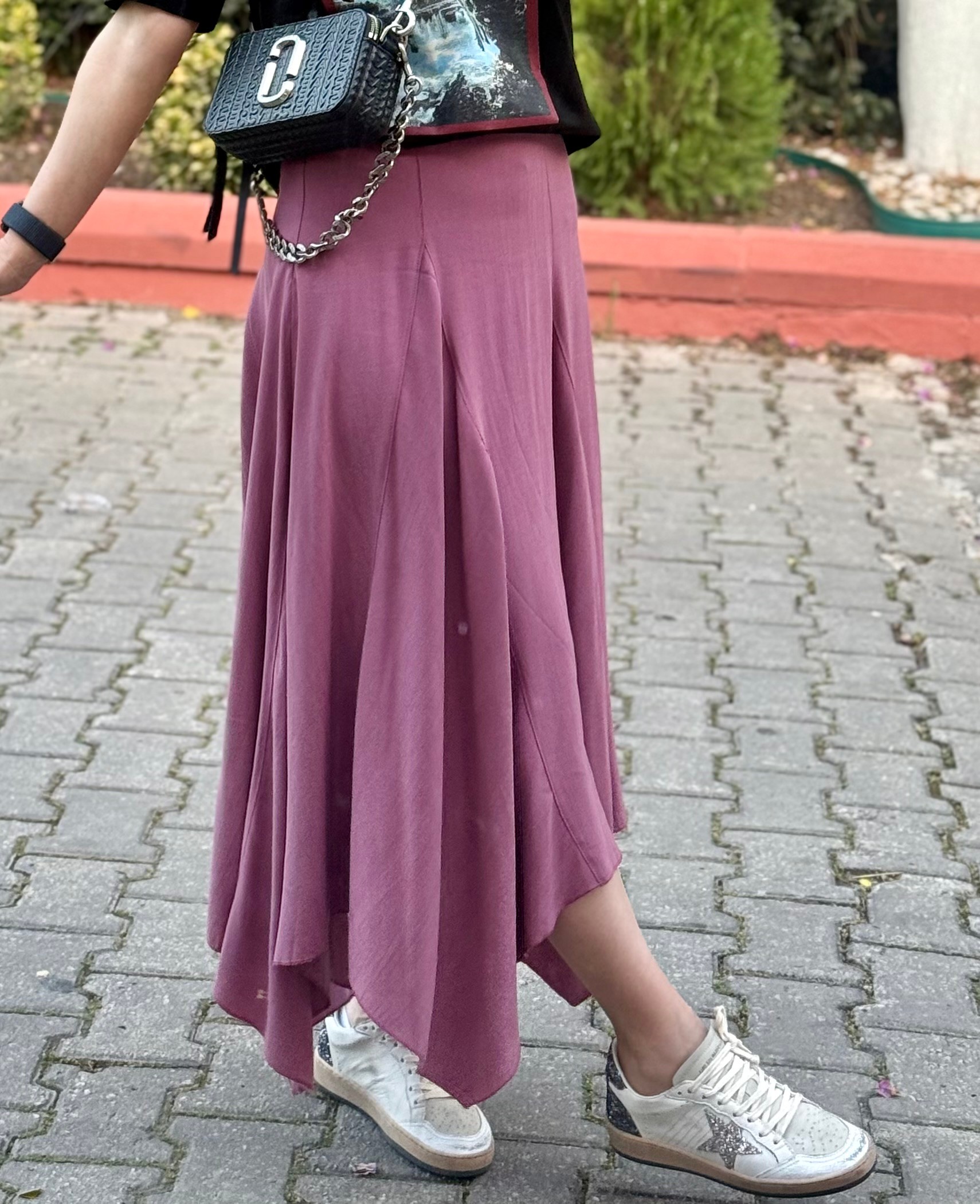 Asimetrik Volanlı Midi Etek