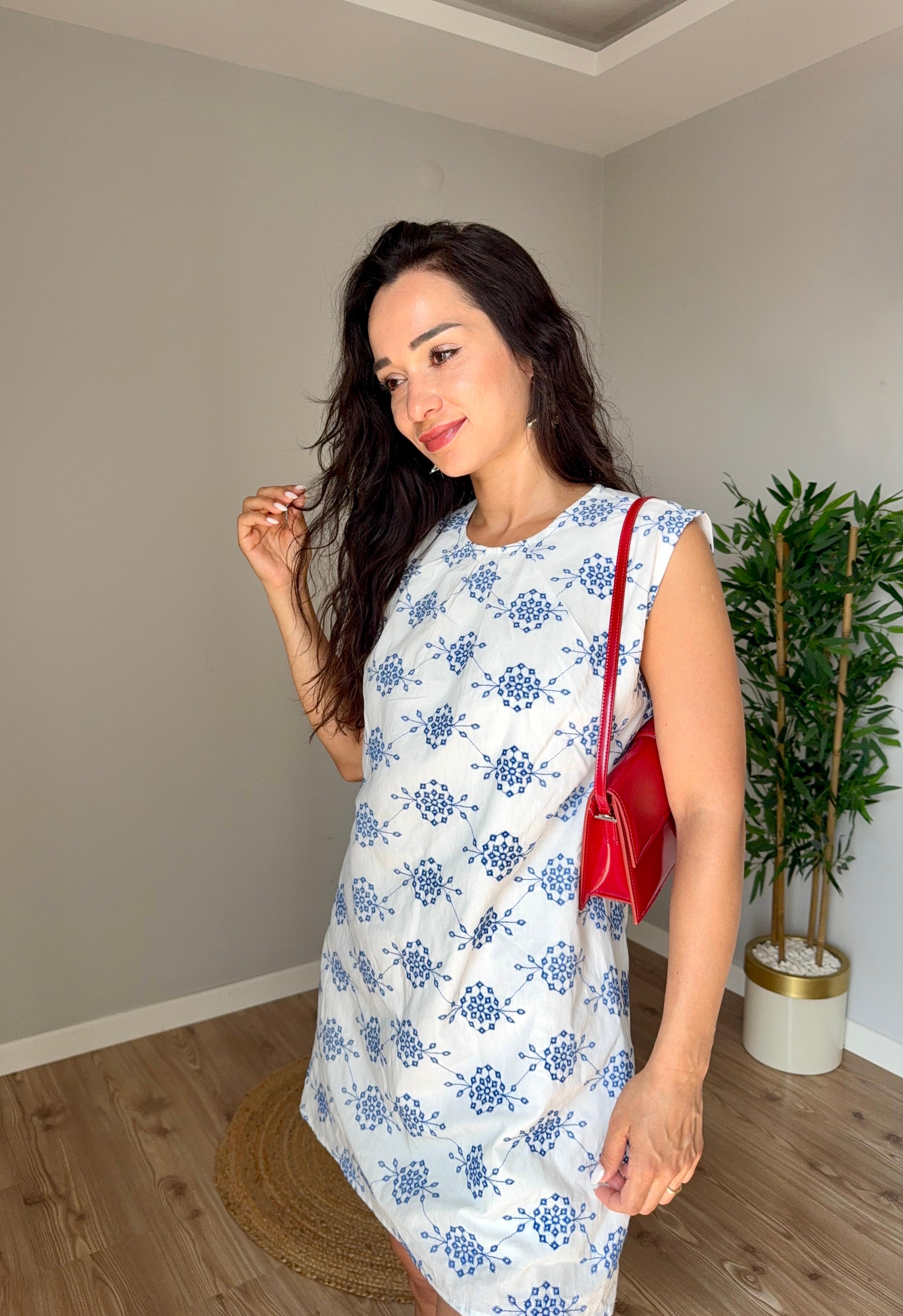 Marka Model Nakışlı Mini Keten Elbise