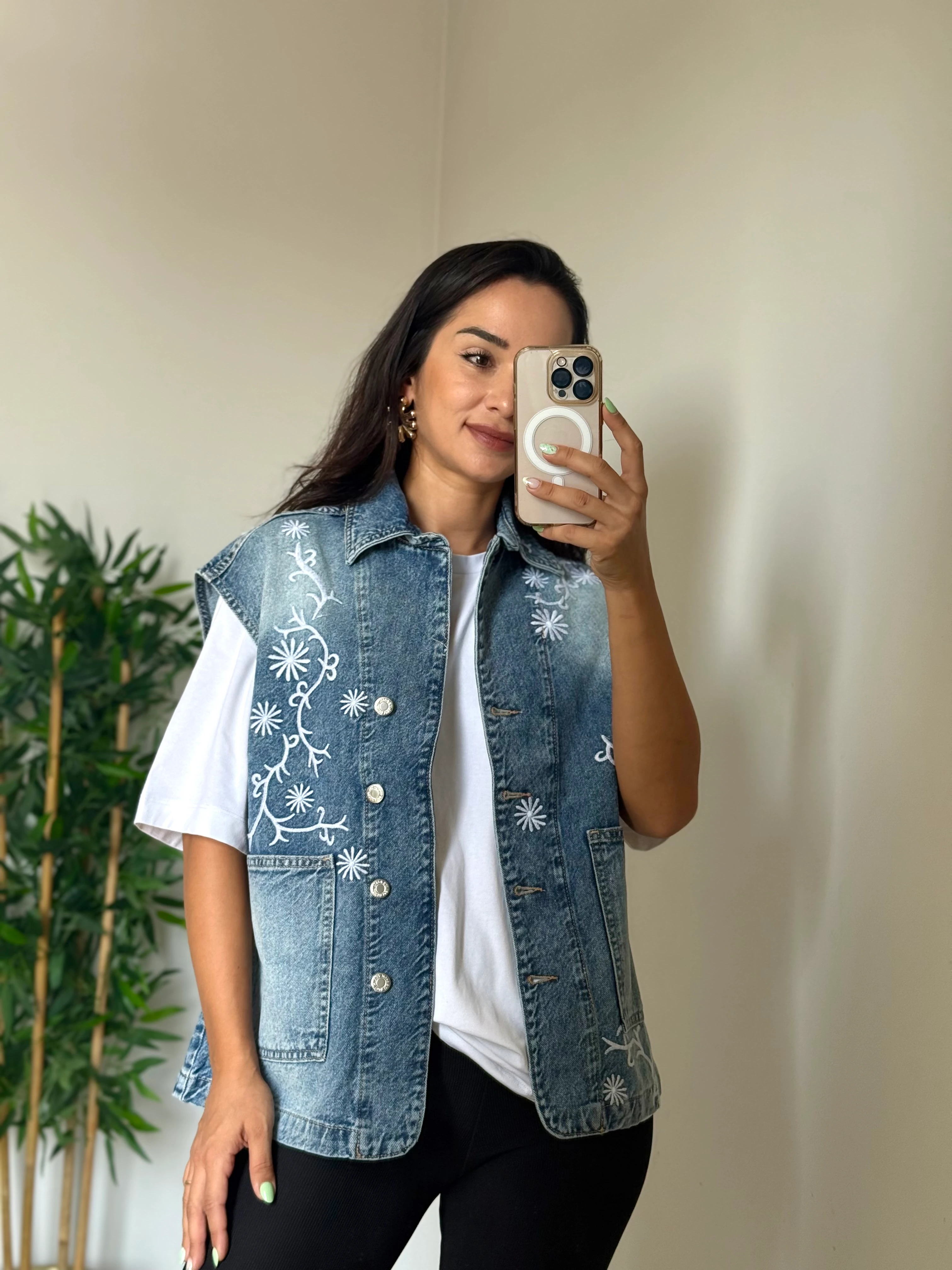 Nakış İşlemeli Jean Yelek