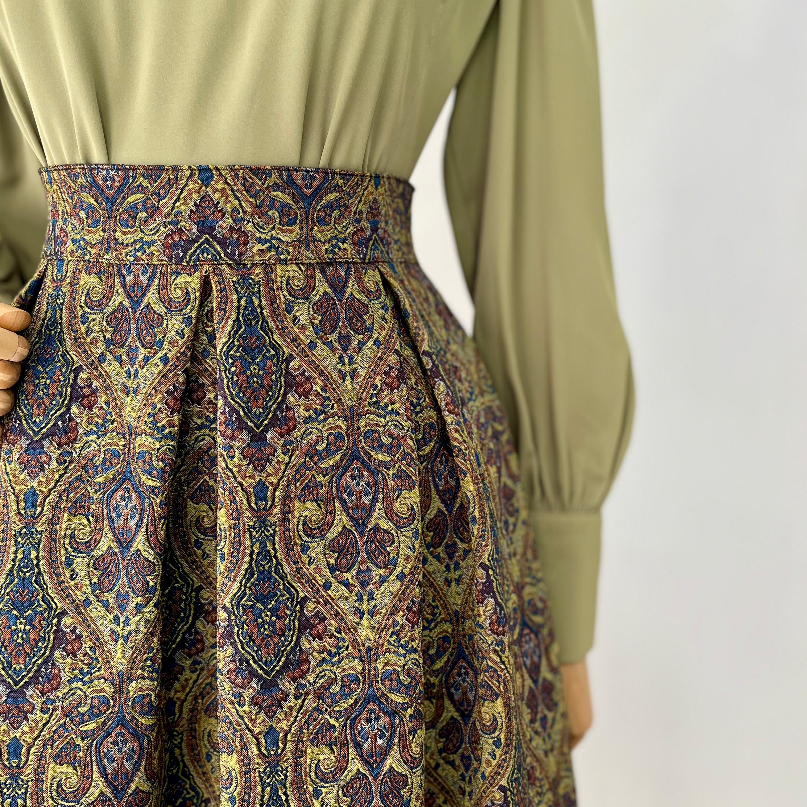 Yeşil Hakim Yaka Gömlek