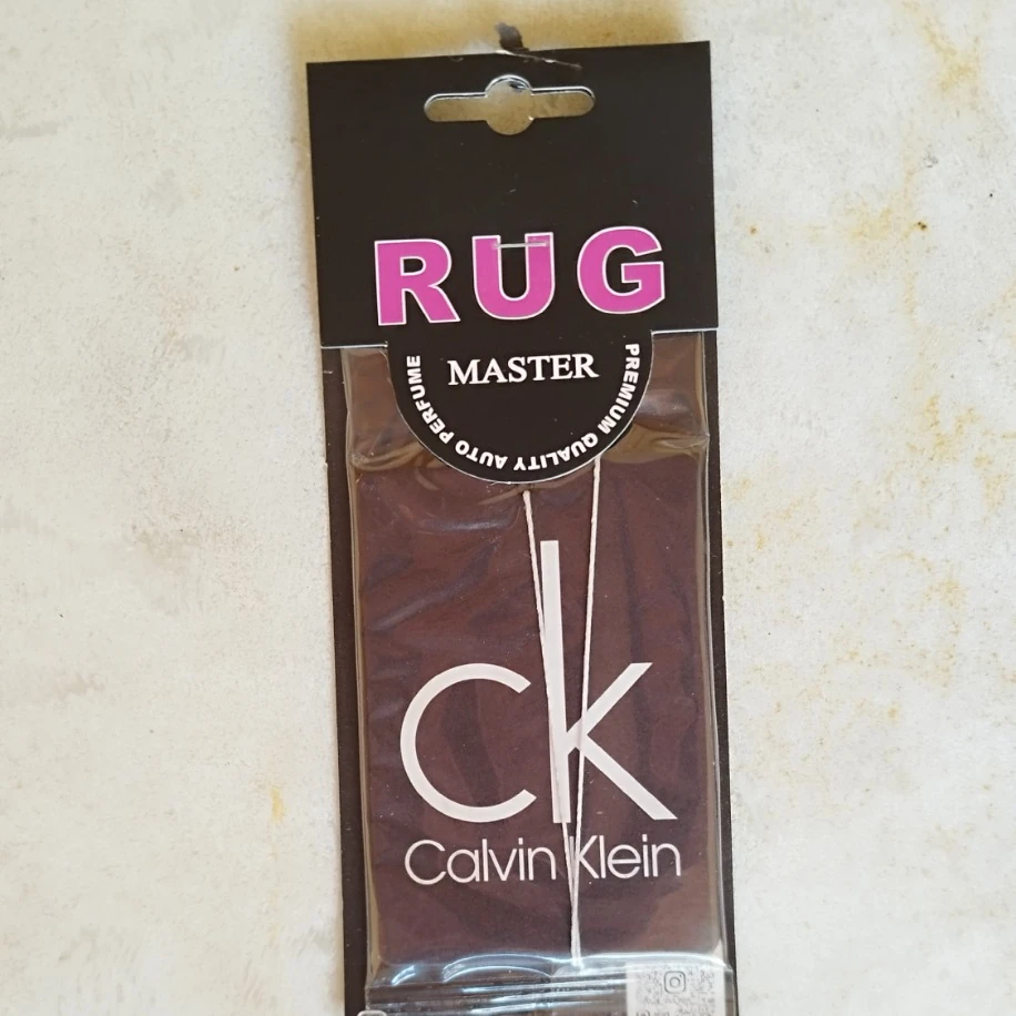 CALVIN KLEIN OTO KOKUSU