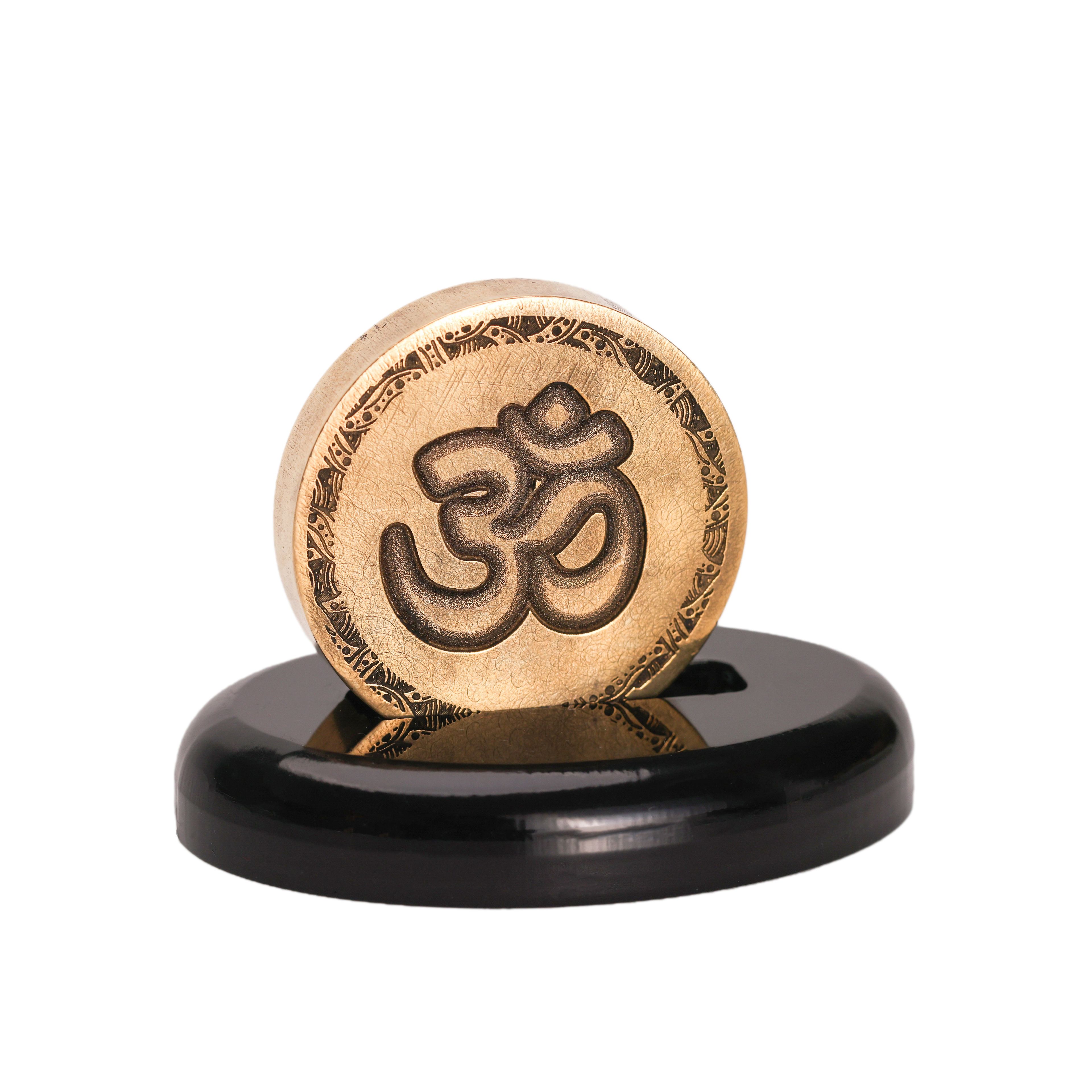 Yoga Madalyon #1