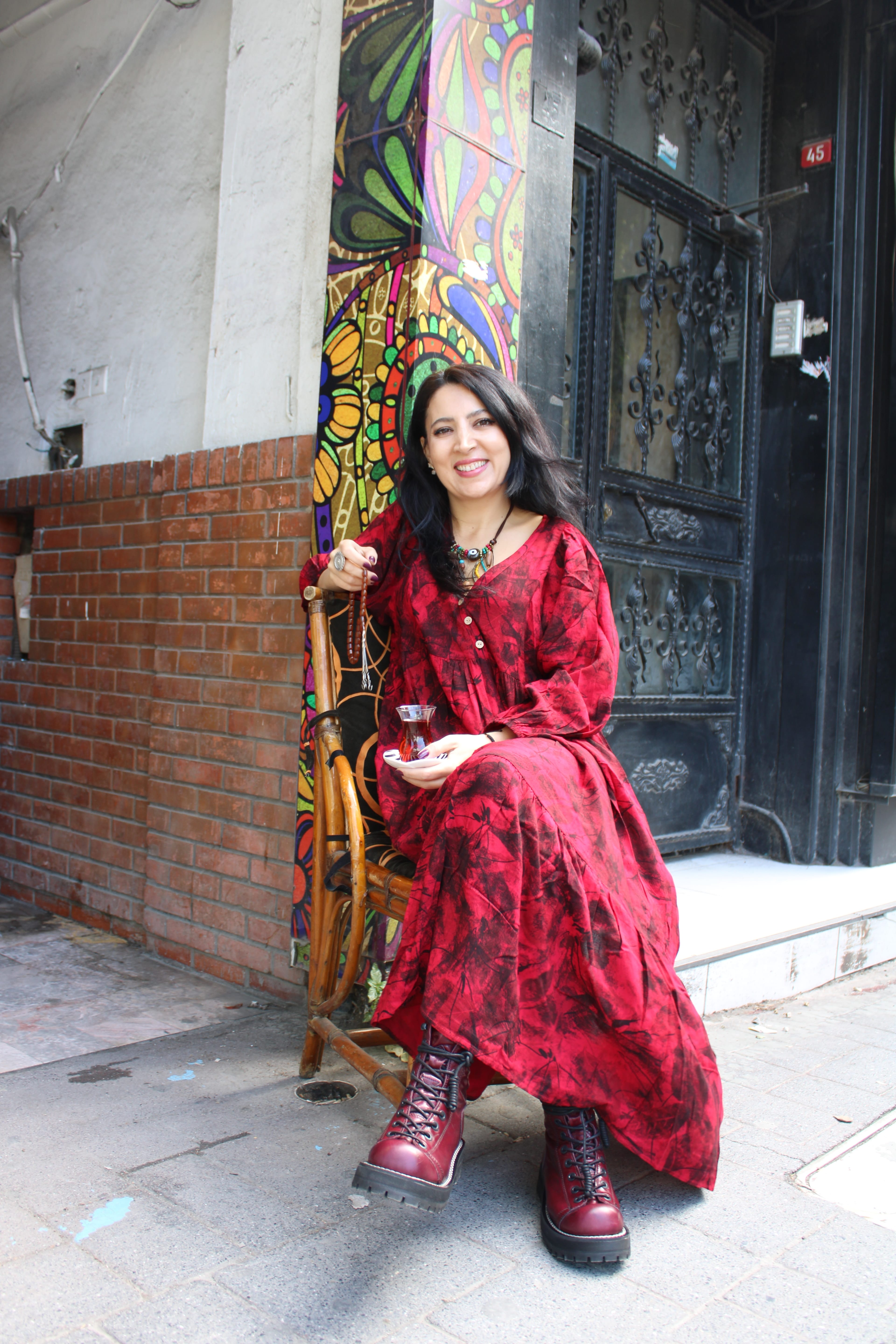 Kırmızı