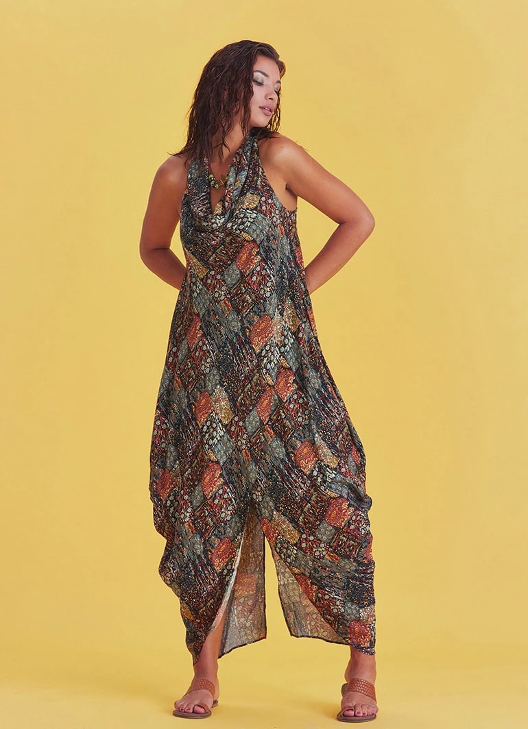 Degaje Yaka Otantik Elbise