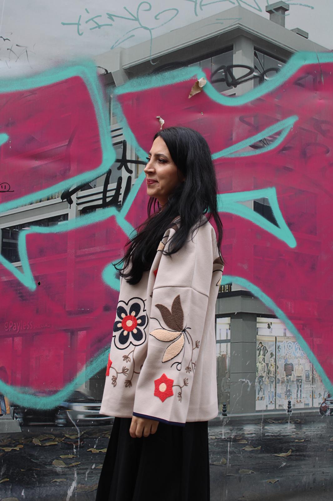 Mevsimlik kabartma işlemeli ceket 