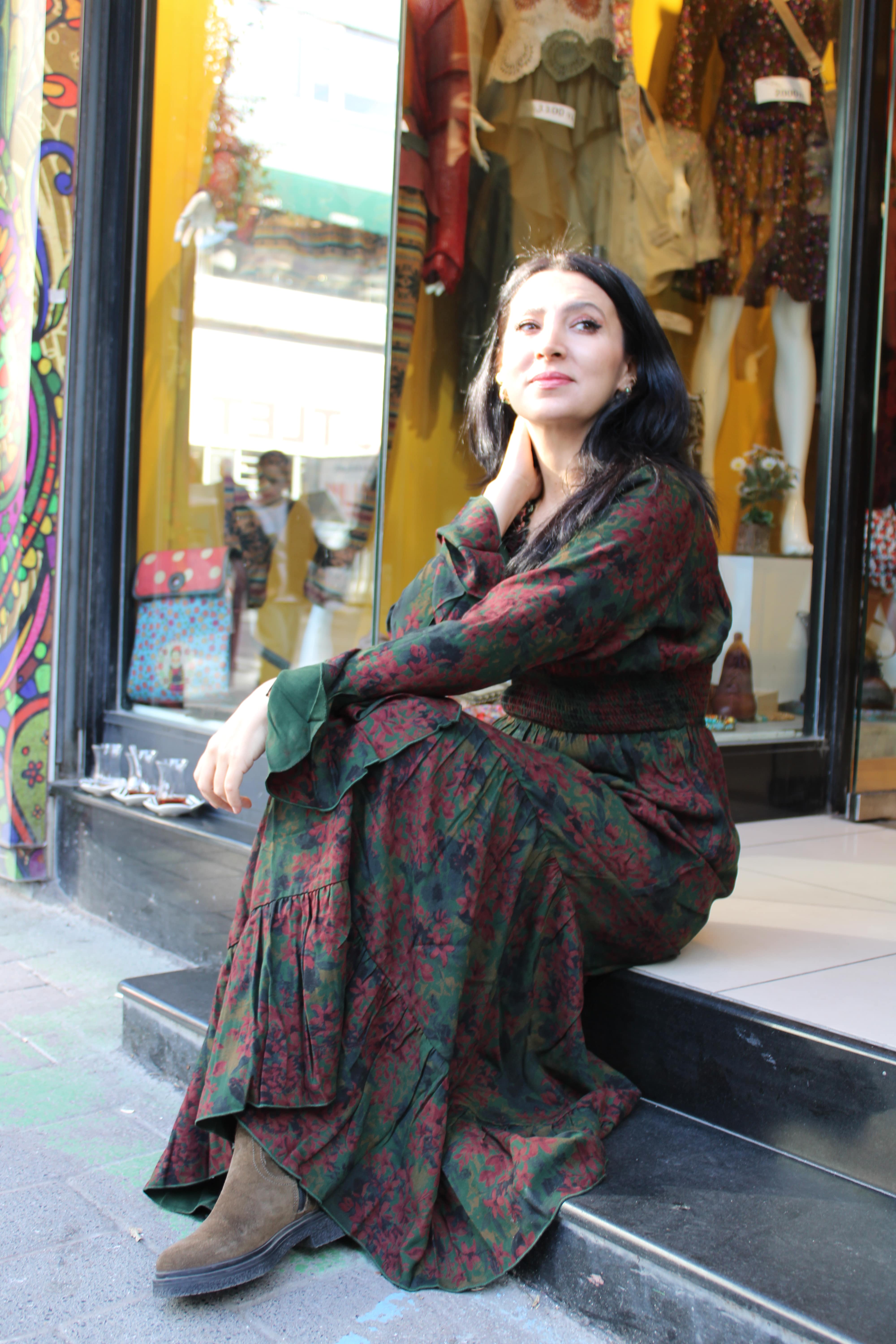 Yakası Lastikli İspanyol Kol Kışlık elbise E261