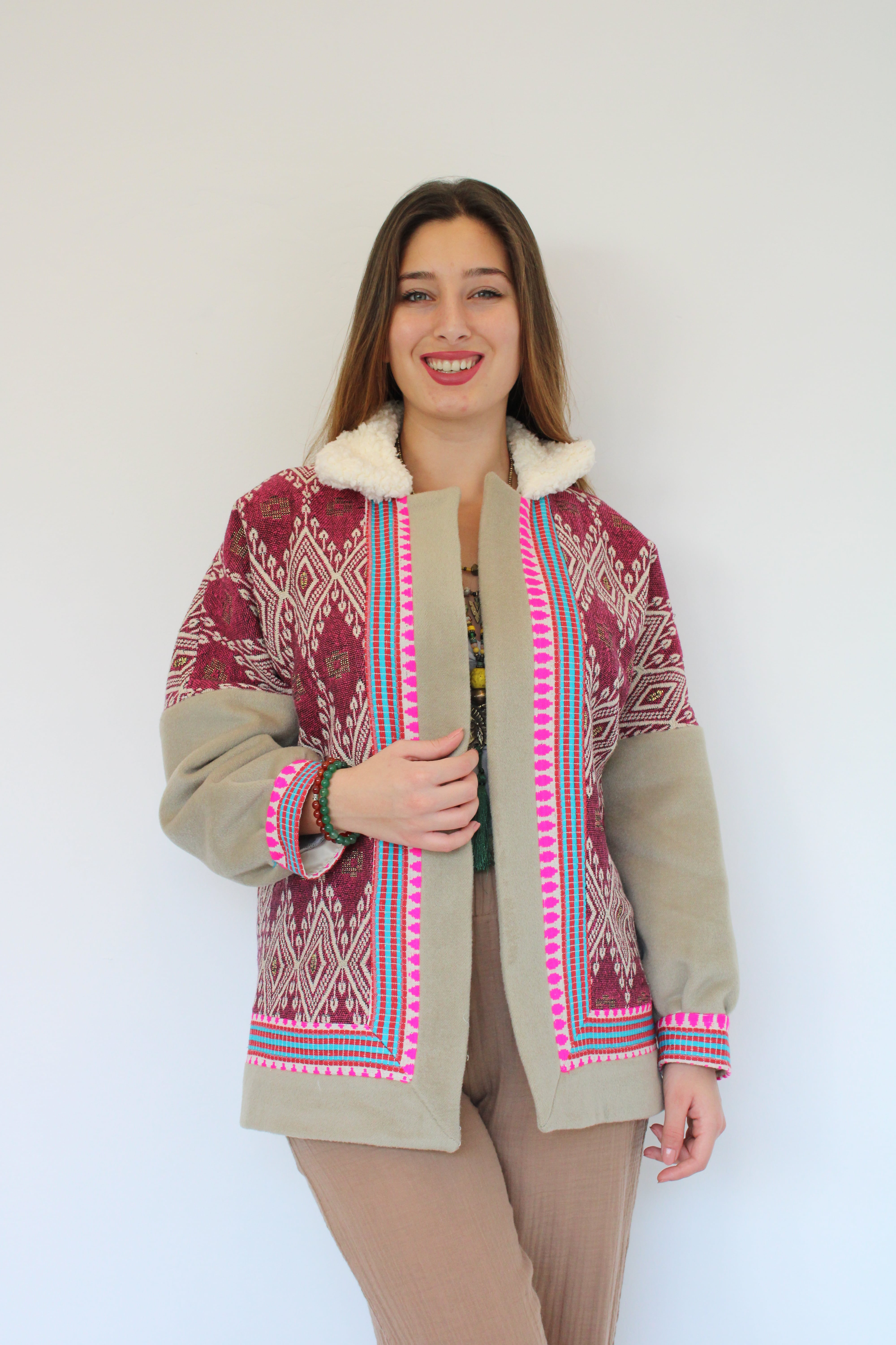 işlemeli İran ceket