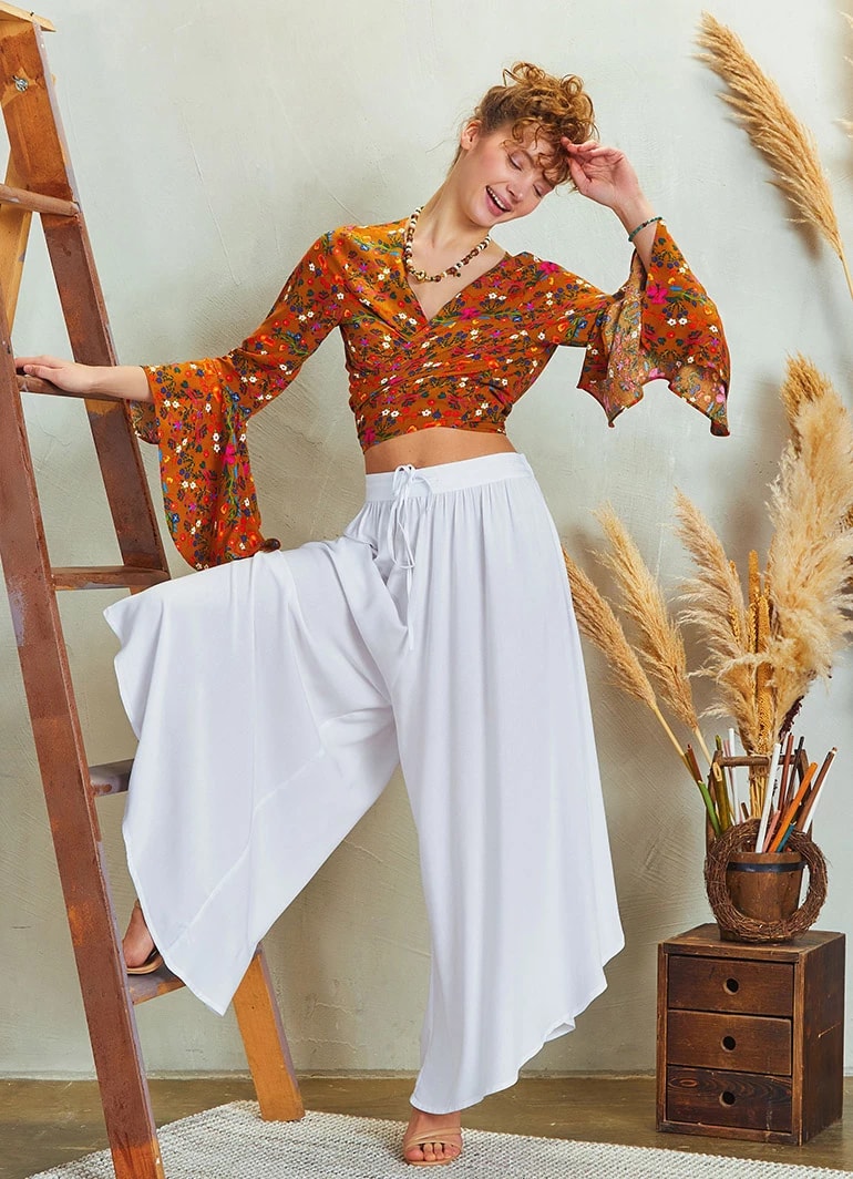 Paçası Detaylı Beli Lastikli Bol Paça Pantolon