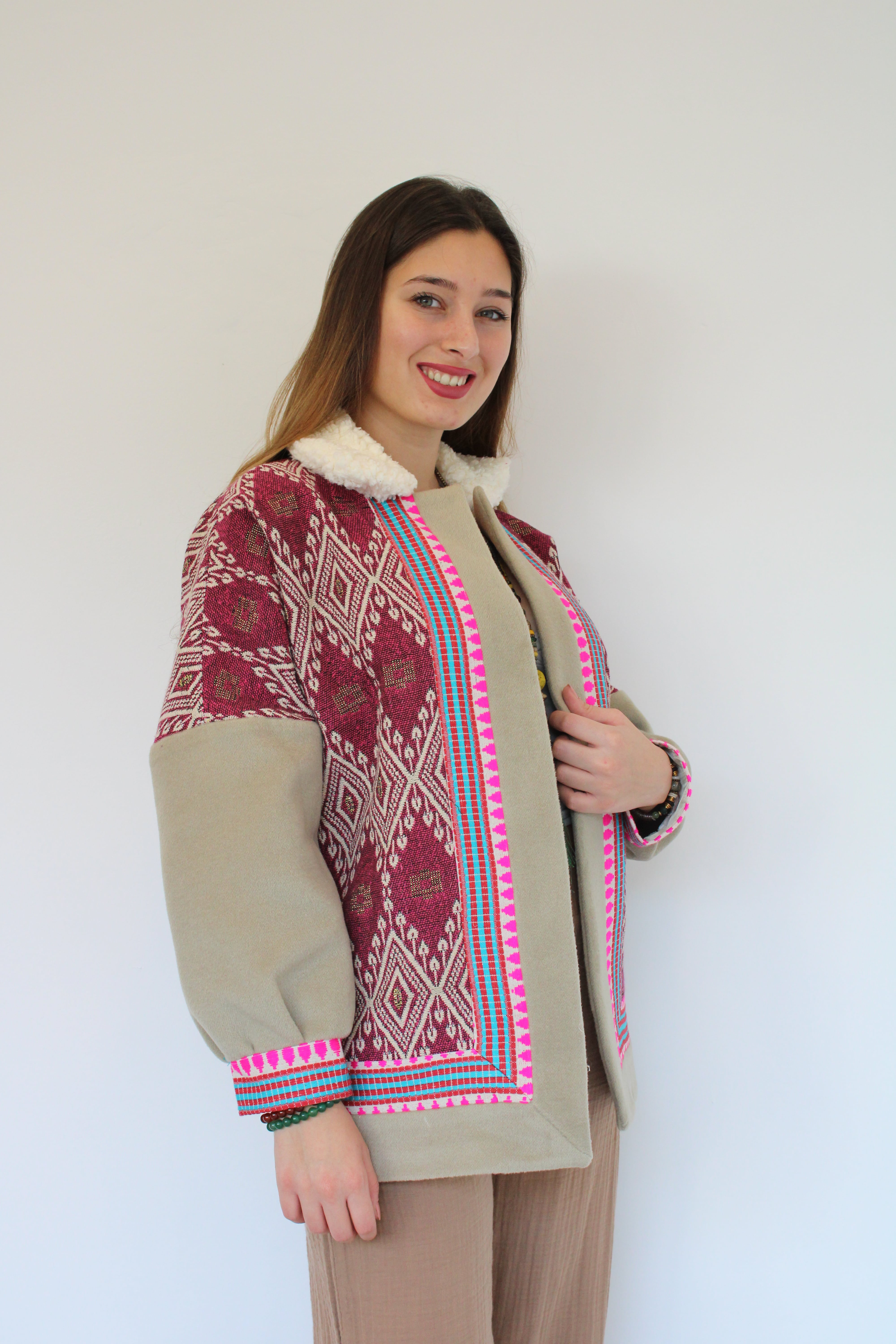 işlemeli İran ceket