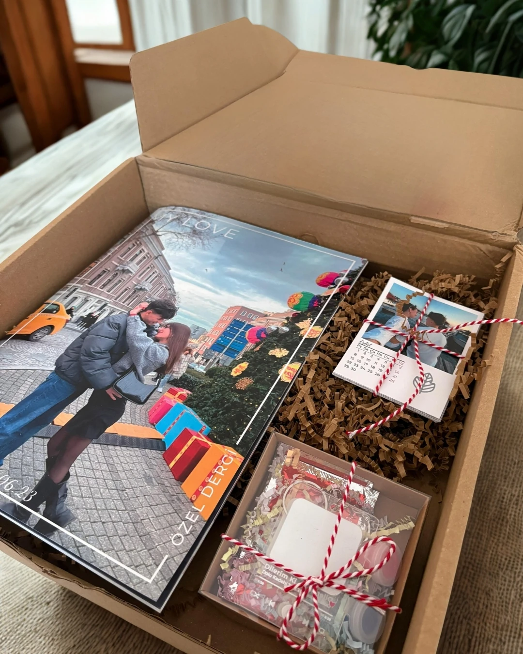 Kişiye Özel Anı Kutusu – Sevgiliye Hediye ve Hatıra Kutusu