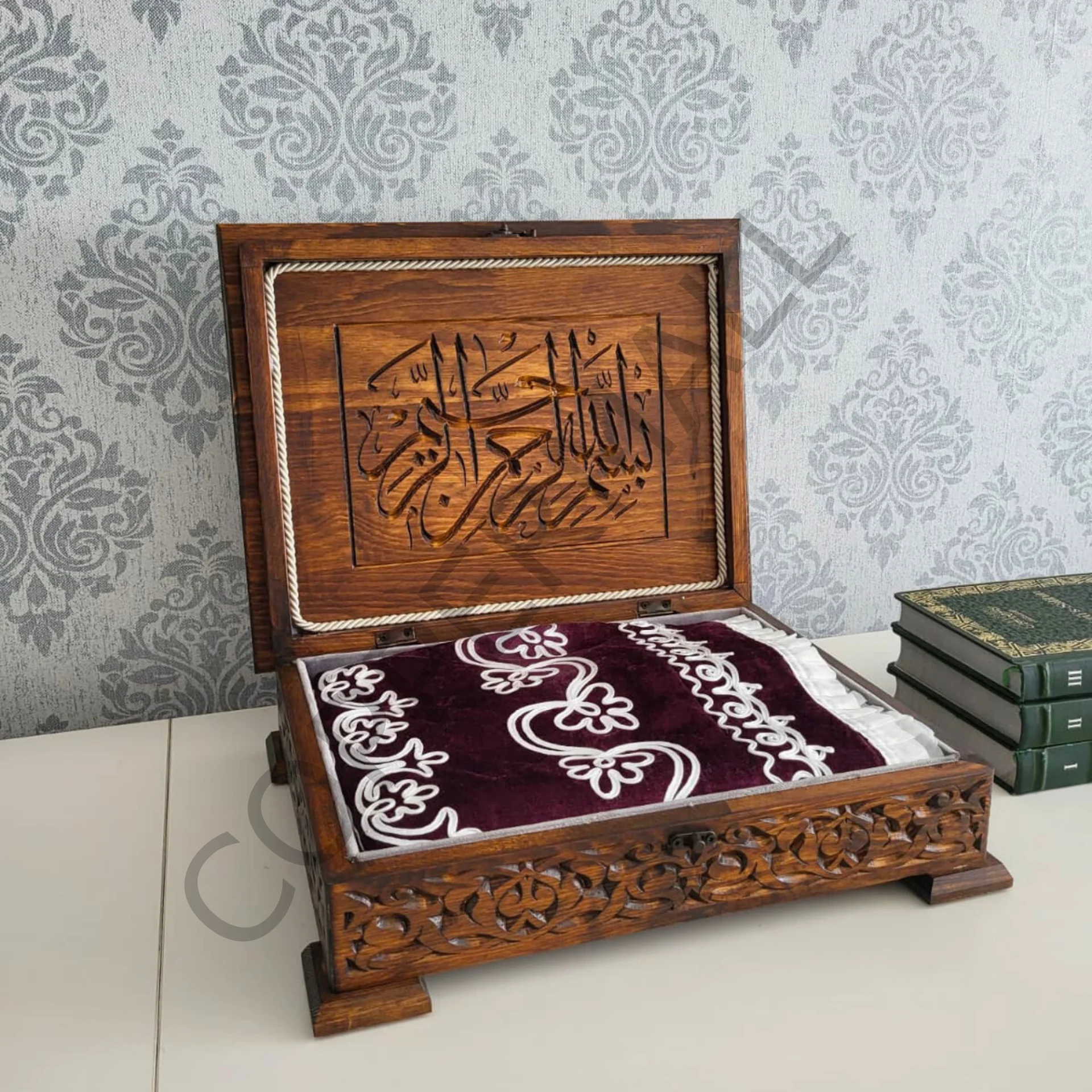 Ahşap Kur'an Kutusu Oyma Desenli Tesbih Seccade Kutusu