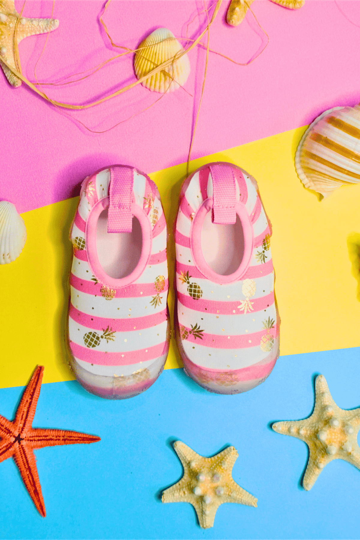 First Step Ananas Baskılı Varak Pembe Kız Çocuk Kaydırmaz Tabanlı Deniz Ayakkabısı