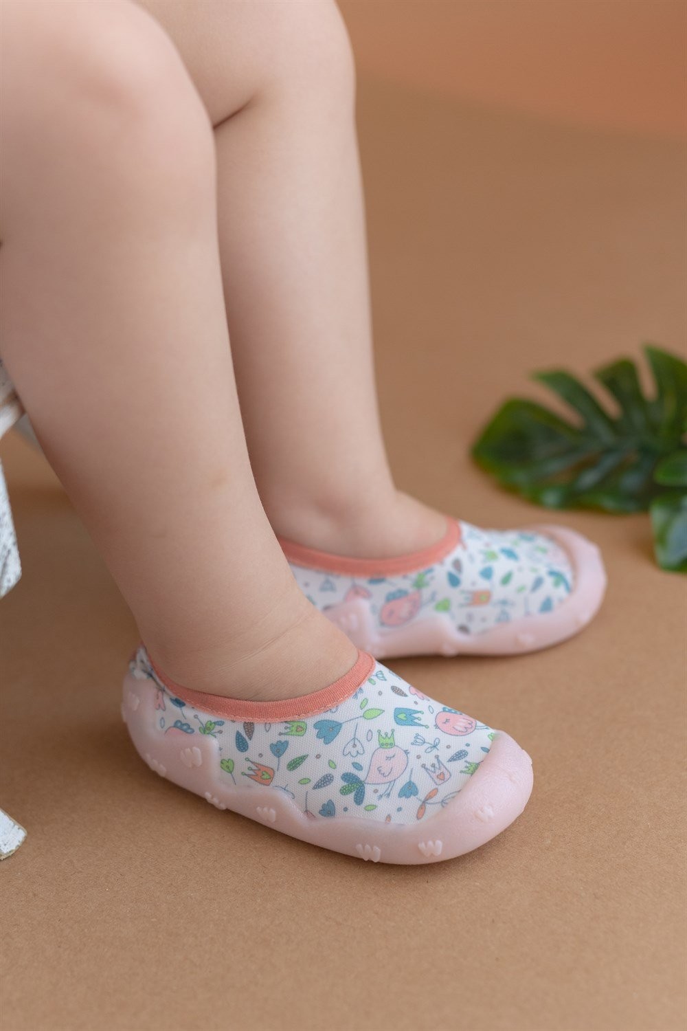 First Step Kuş Baskılı Kız Çocuk Kaydırmaz Tabanlı Deniz Ayakkabısı
