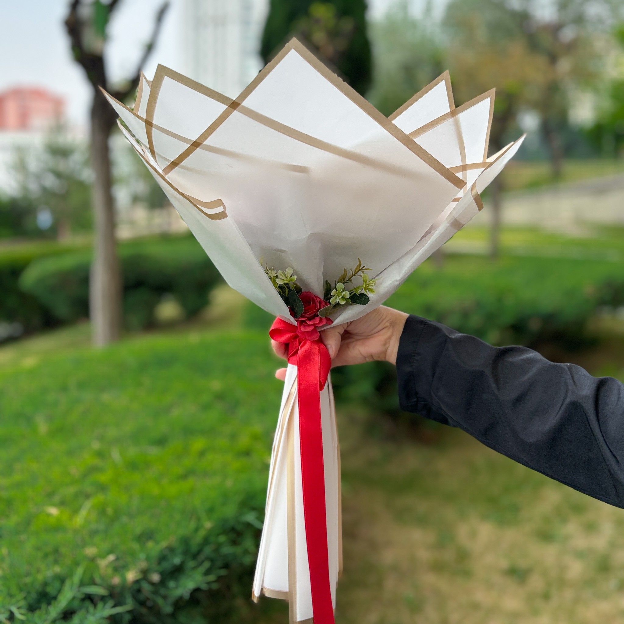 Söz Buketi Kız İsteme Çiçeği Kırmızı Beyaz Solmayan Yapay Çiçek Hediye Fikirleri