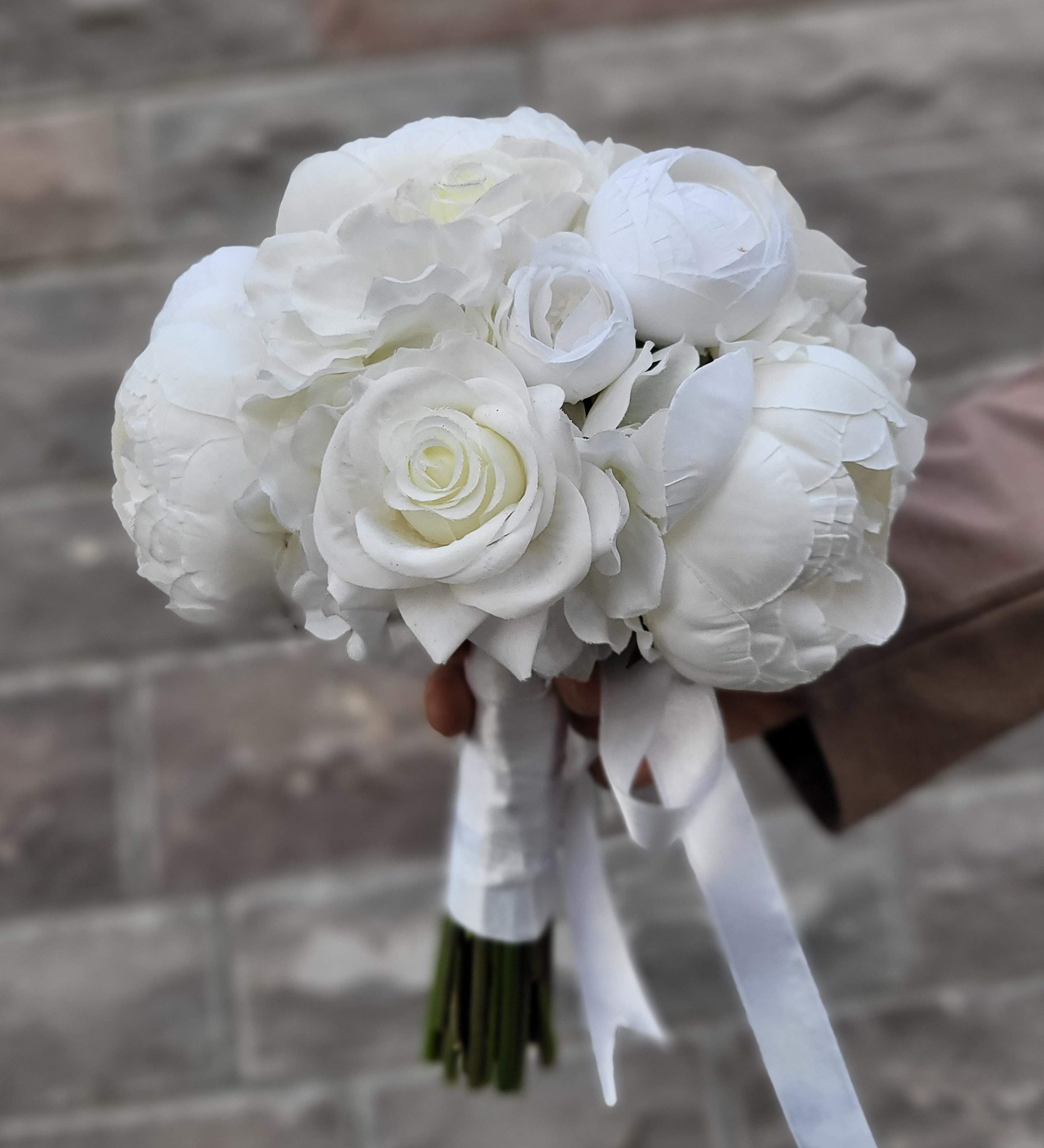 Gelin Buketi Nişan, Nikah Çiçeği, Beyaz Şakayık Yapay Çiçek, Islak Dokulu Gül