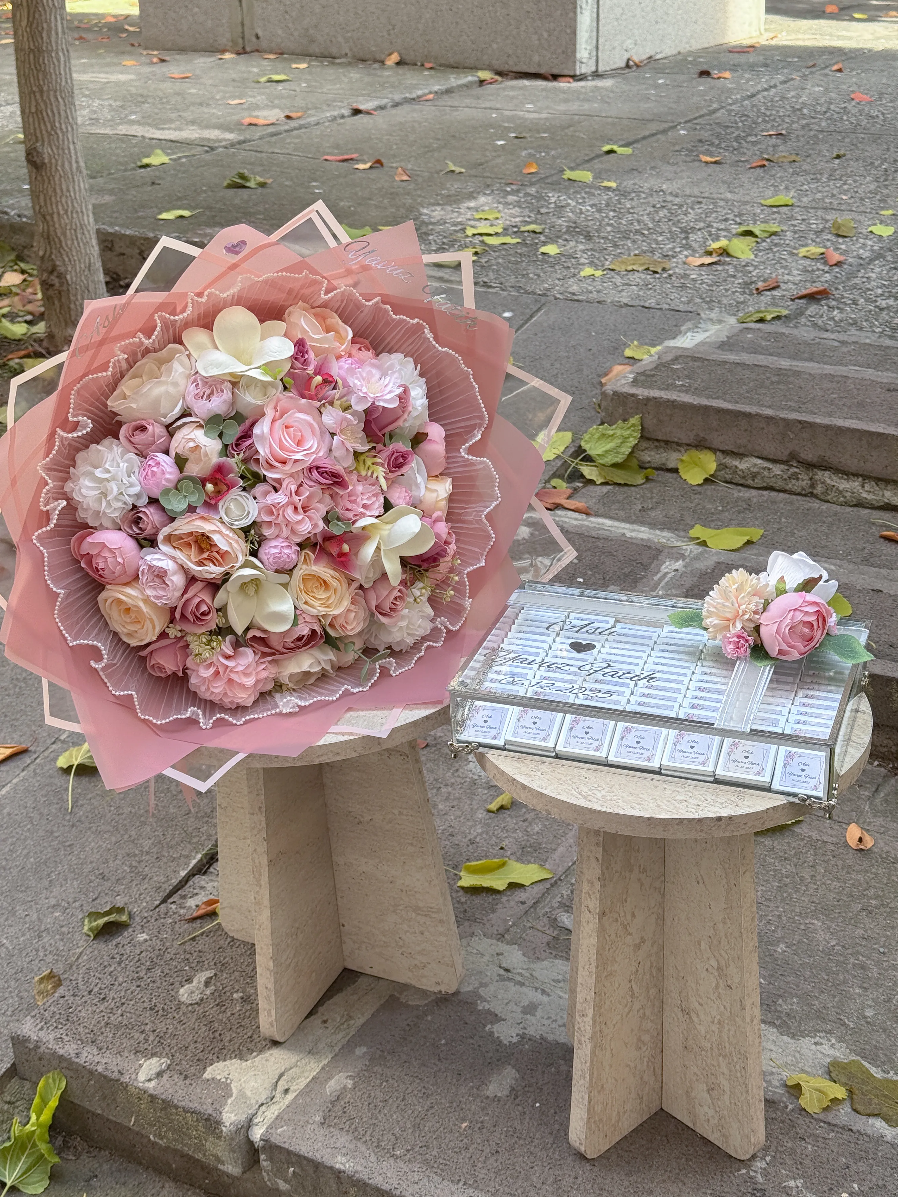 Kız İsteme Çiçeği, Söz Nişan Buketi Yapay Çiçek ve Çikolata 