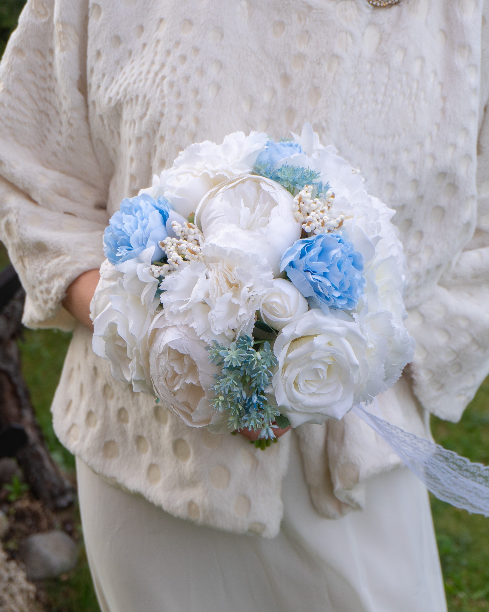 Gelin Buketi Nişan Nikah El Çiçeği - Mavi Beyaz Sade Yapay Çiçekler ile Hazırlandı