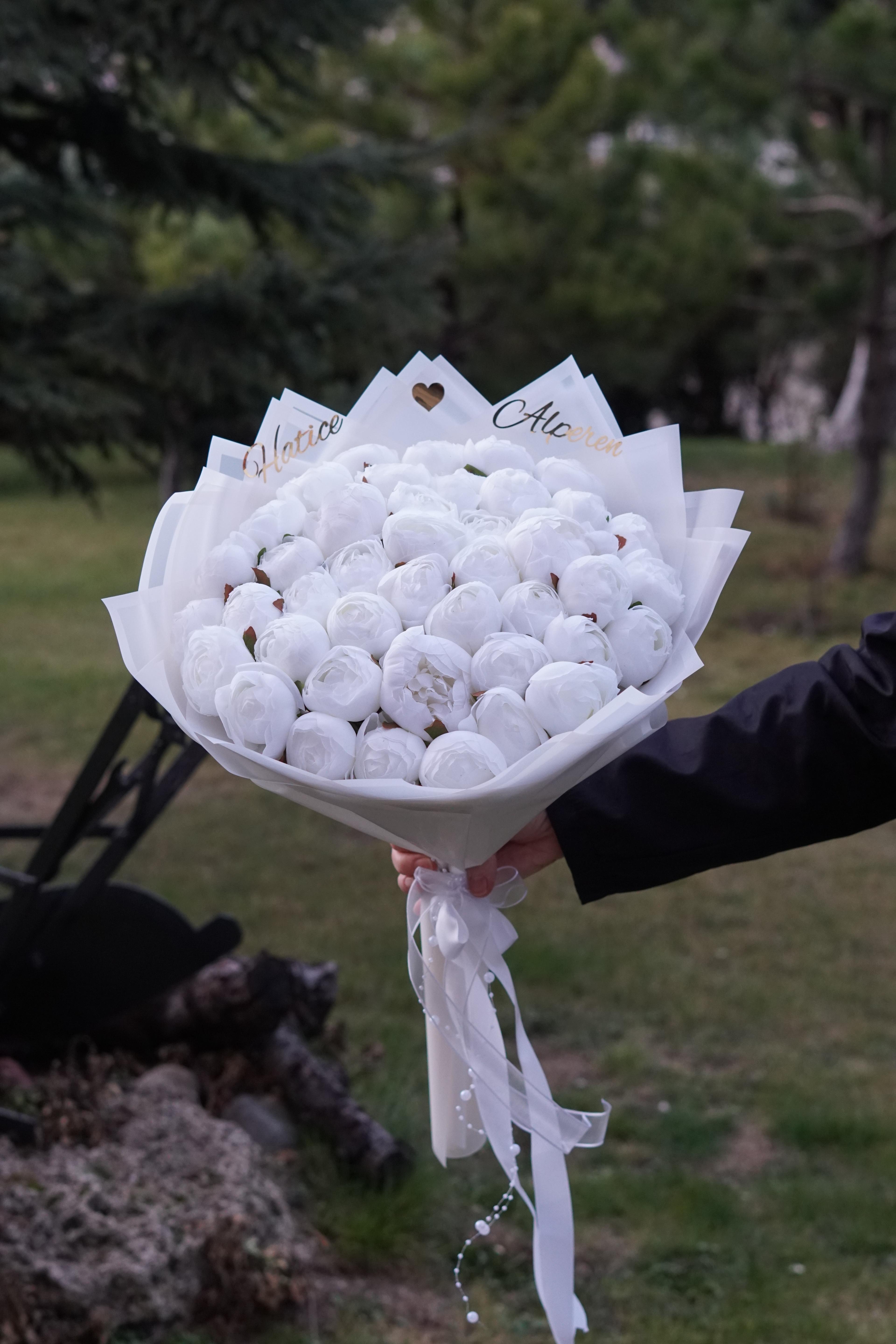 Kız İsteme Çiçeği Nişan Hazırlıkları Söz Çiçeği Beyaz ŞakayıkYapay Çiçek Aranjmanı 