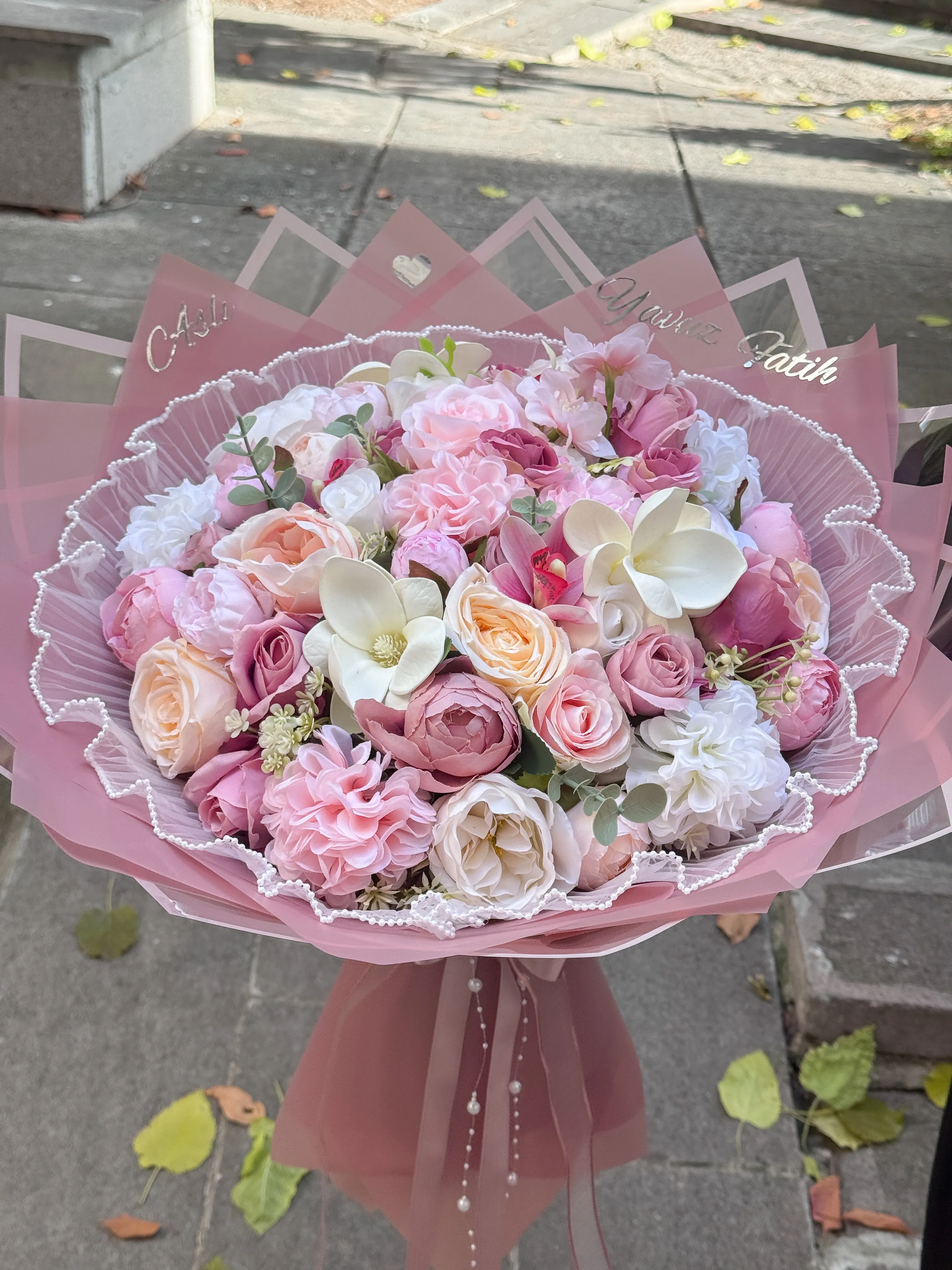 Kız İsteme Çiçeği, Söz Nişan Buketi Yapay Çiçek ve Çikolata 