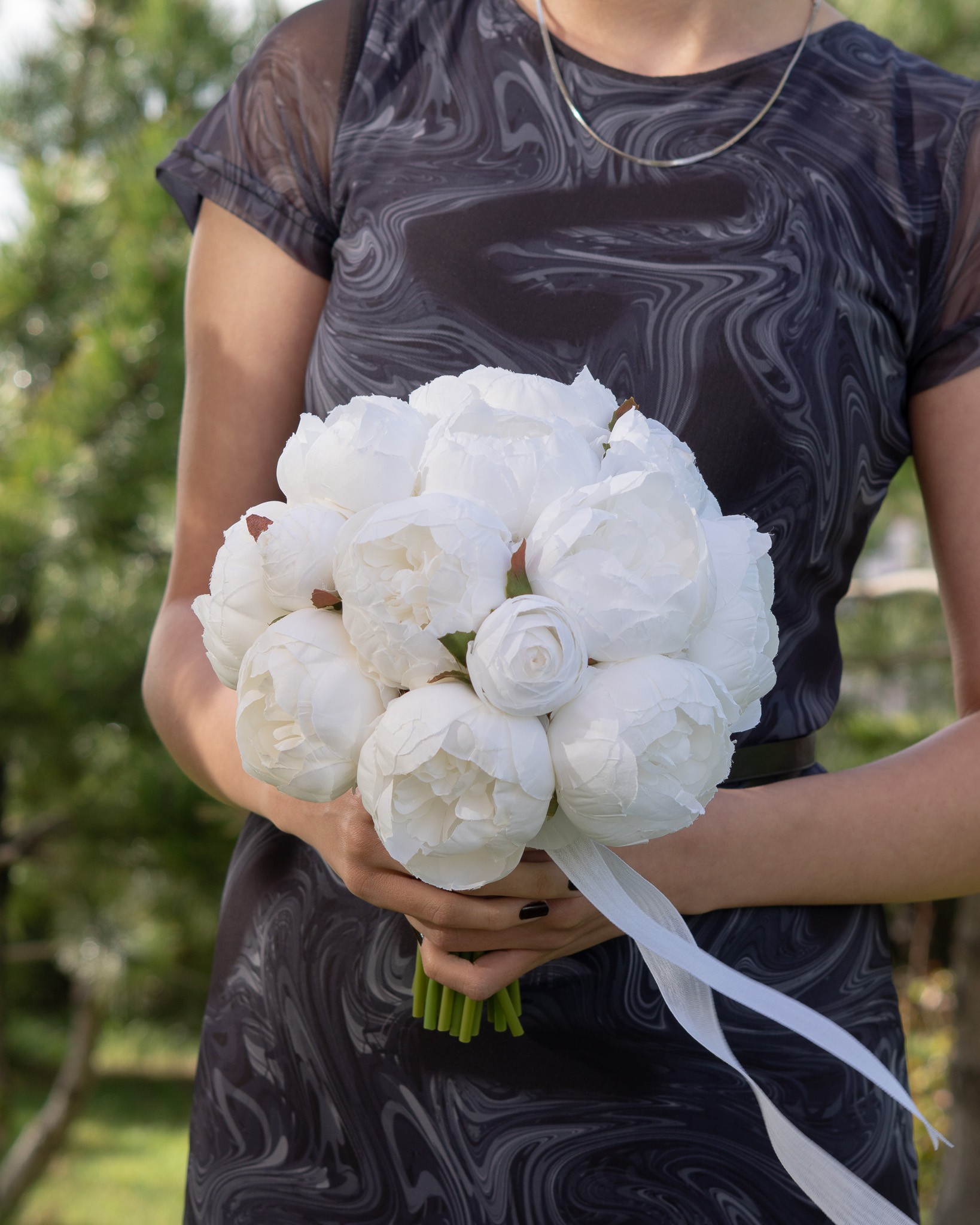 Gelin Buketi Nişan Nikah El Çiçeği Beyaz Sade Renkler ile Hazırlandı