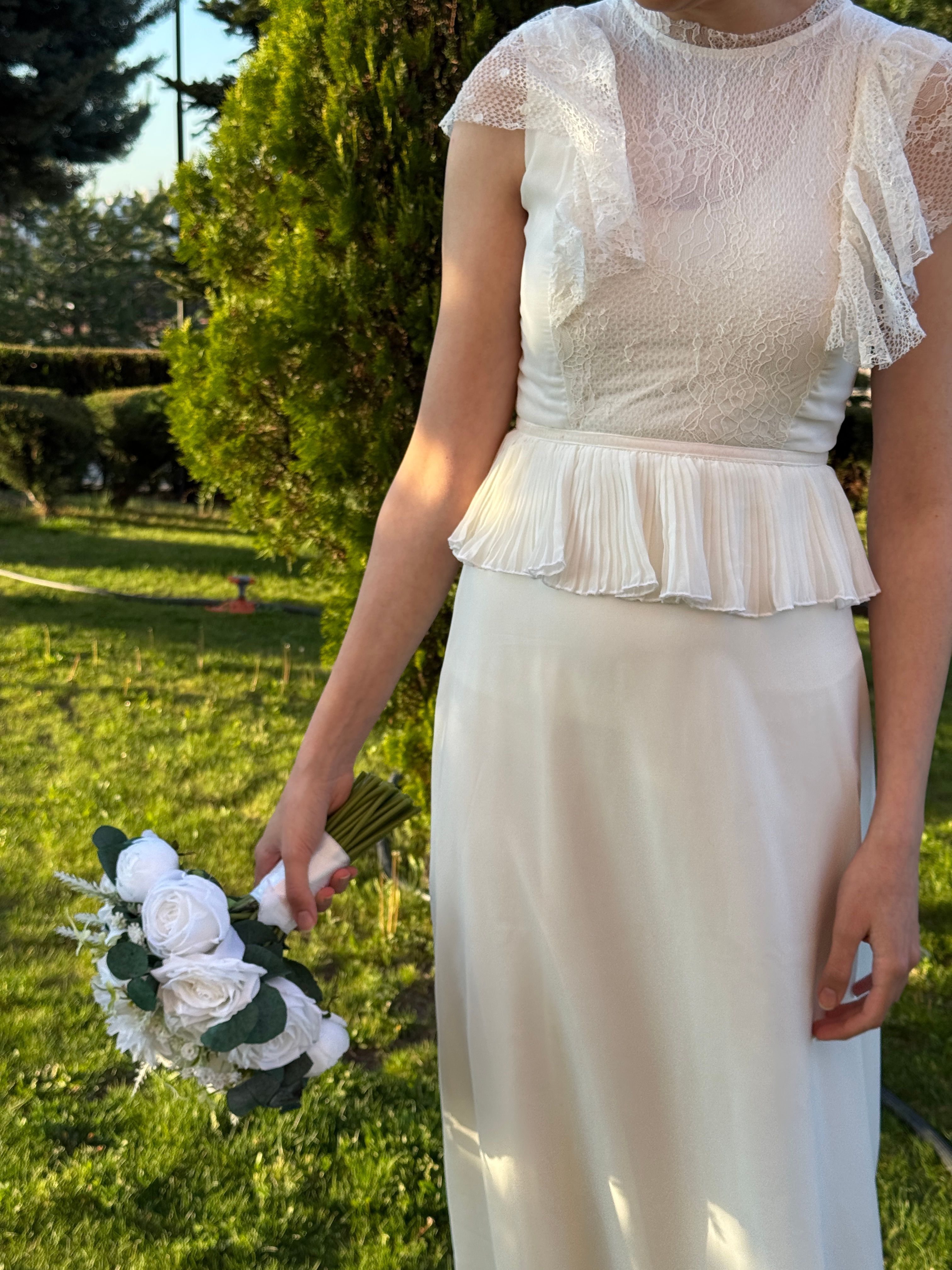Yapay Gelin Buketi Nikah Çiçeği Beyaz Karışık Çiçekler Şoklanmış Okalipyus Ve Yaka Çiçeği