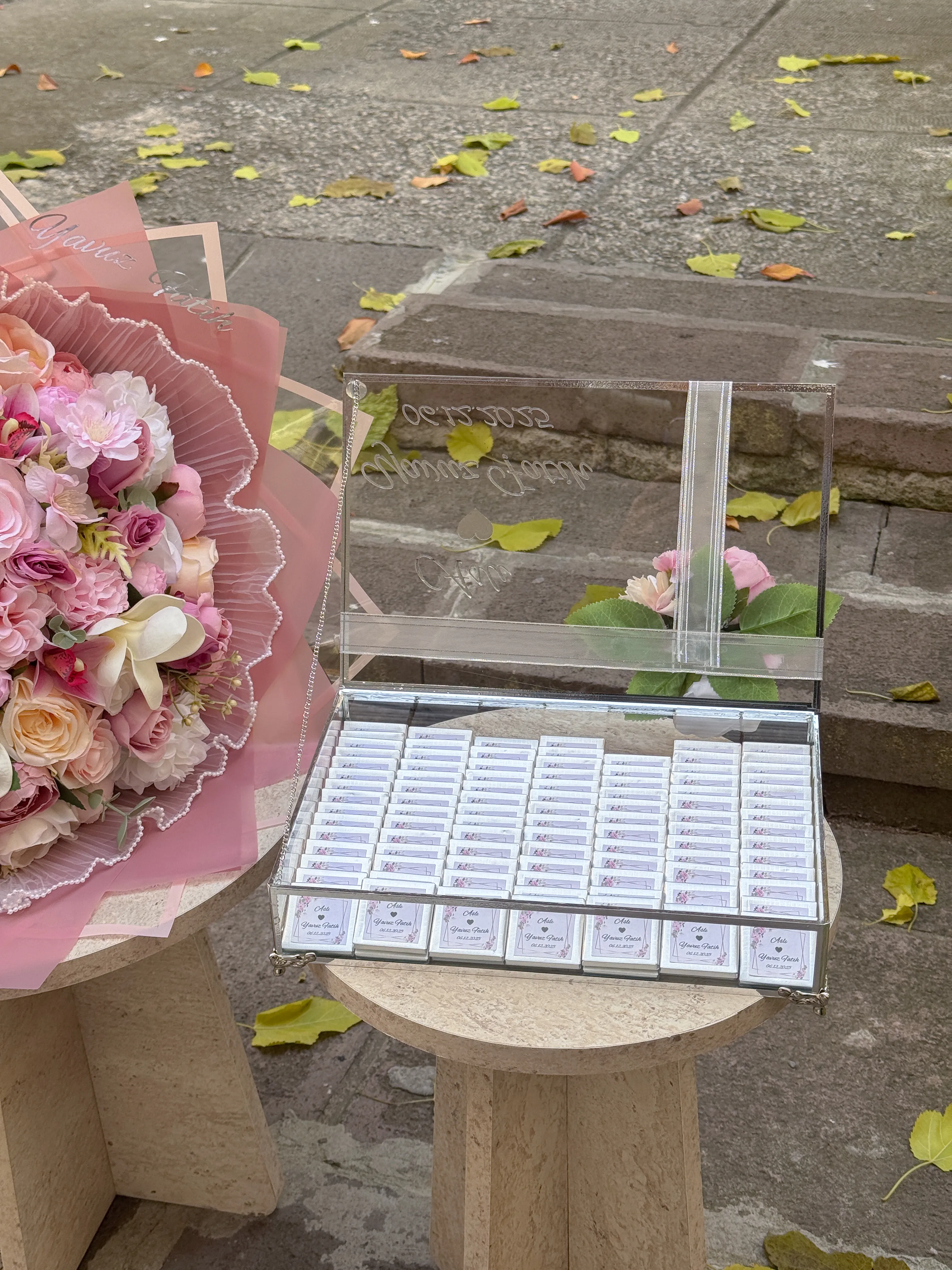 Kız İsteme Çiçeği, Söz Nişan Buketi Yapay Çiçek ve Çikolata 