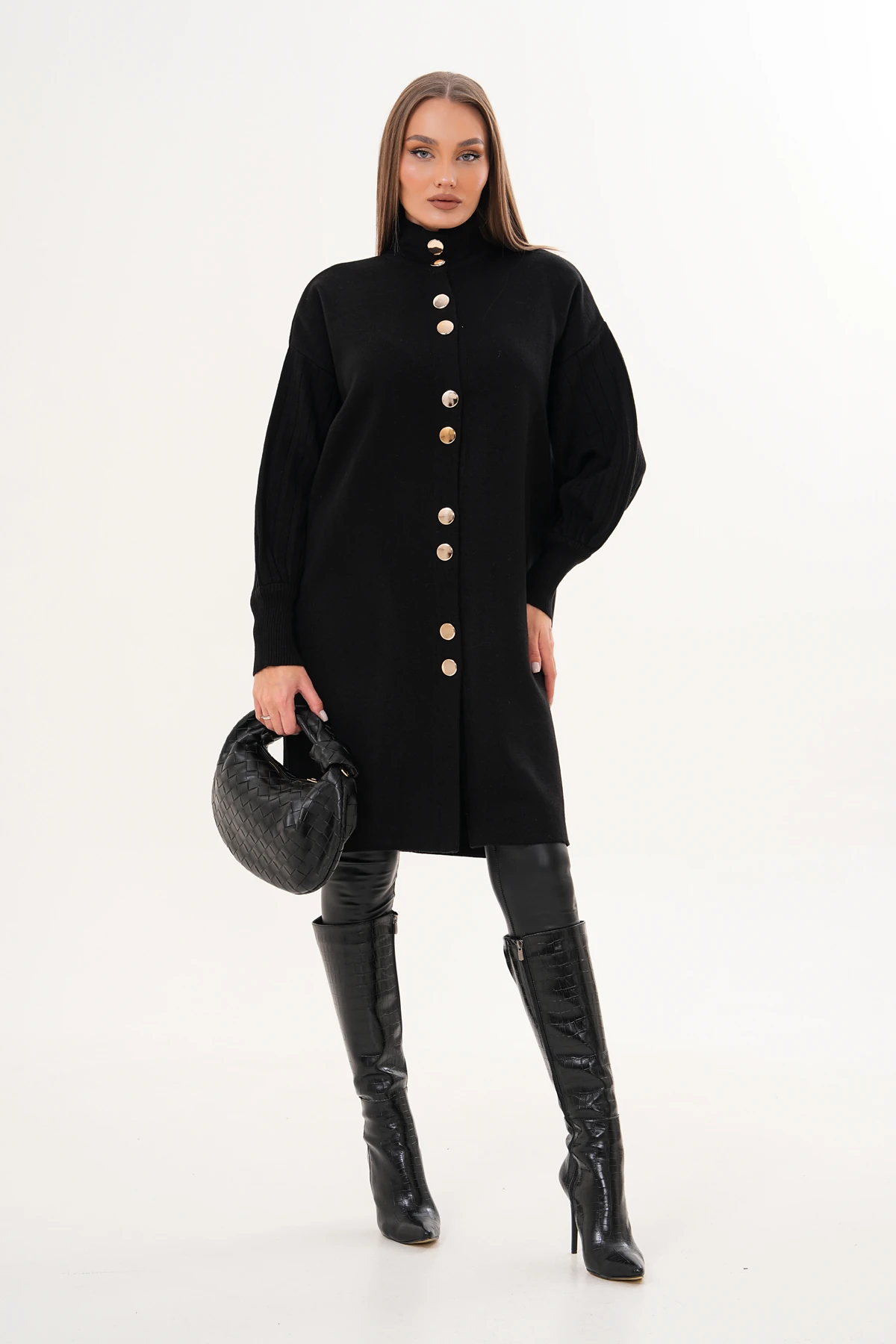 Önü Düğmeli Uzun Triko Hırka