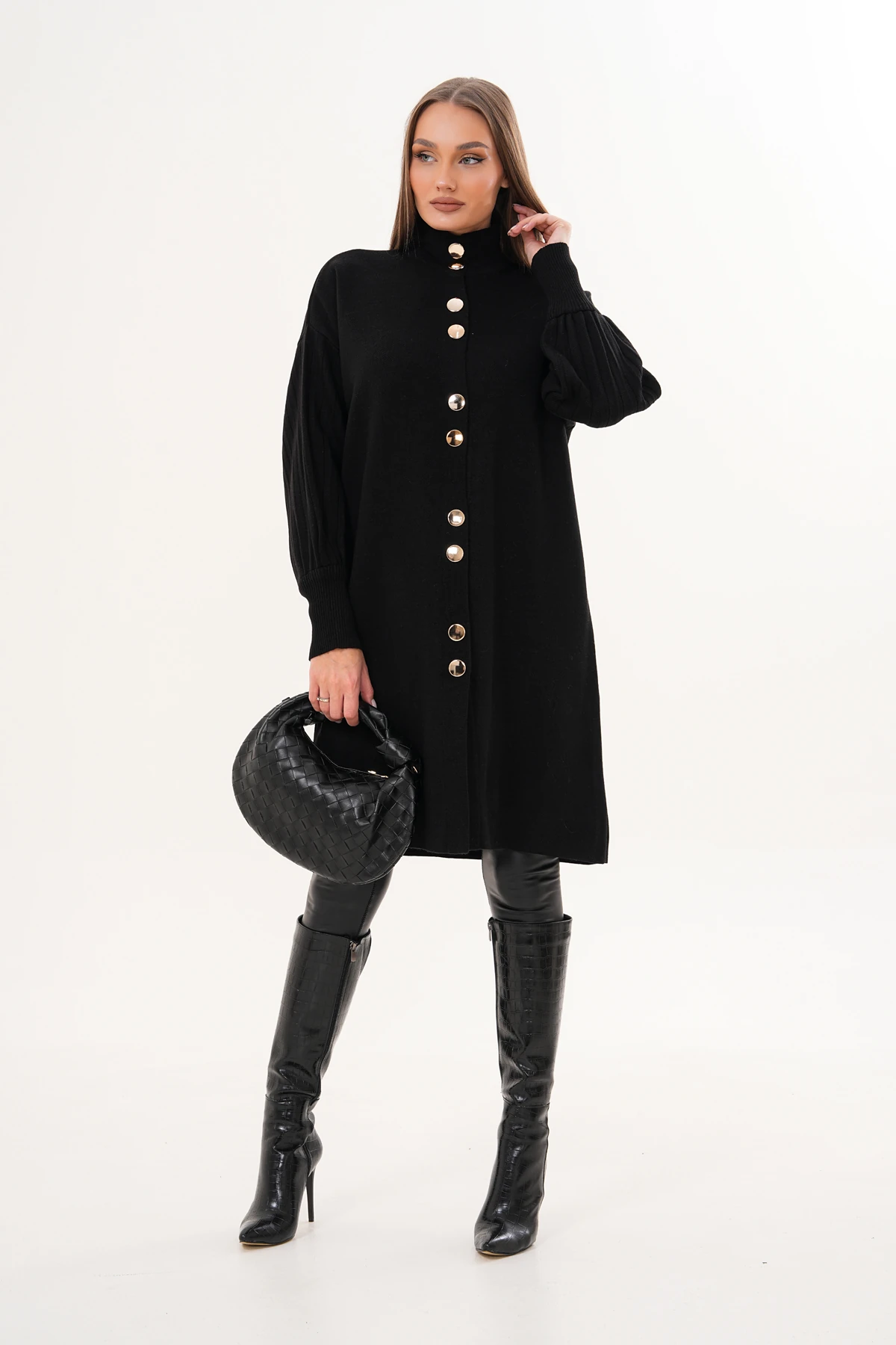 Önü Düğmeli Uzun Triko Hırka